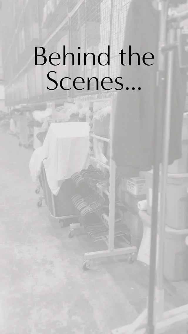 💬 Behind the Scenes 💬
Every bag of clothing or box of household goods gets carefully curated by our team of staff & volunteers. What looks like “donations” to some transforms into treasures for others. 👕🕰️ That’s the joy of
