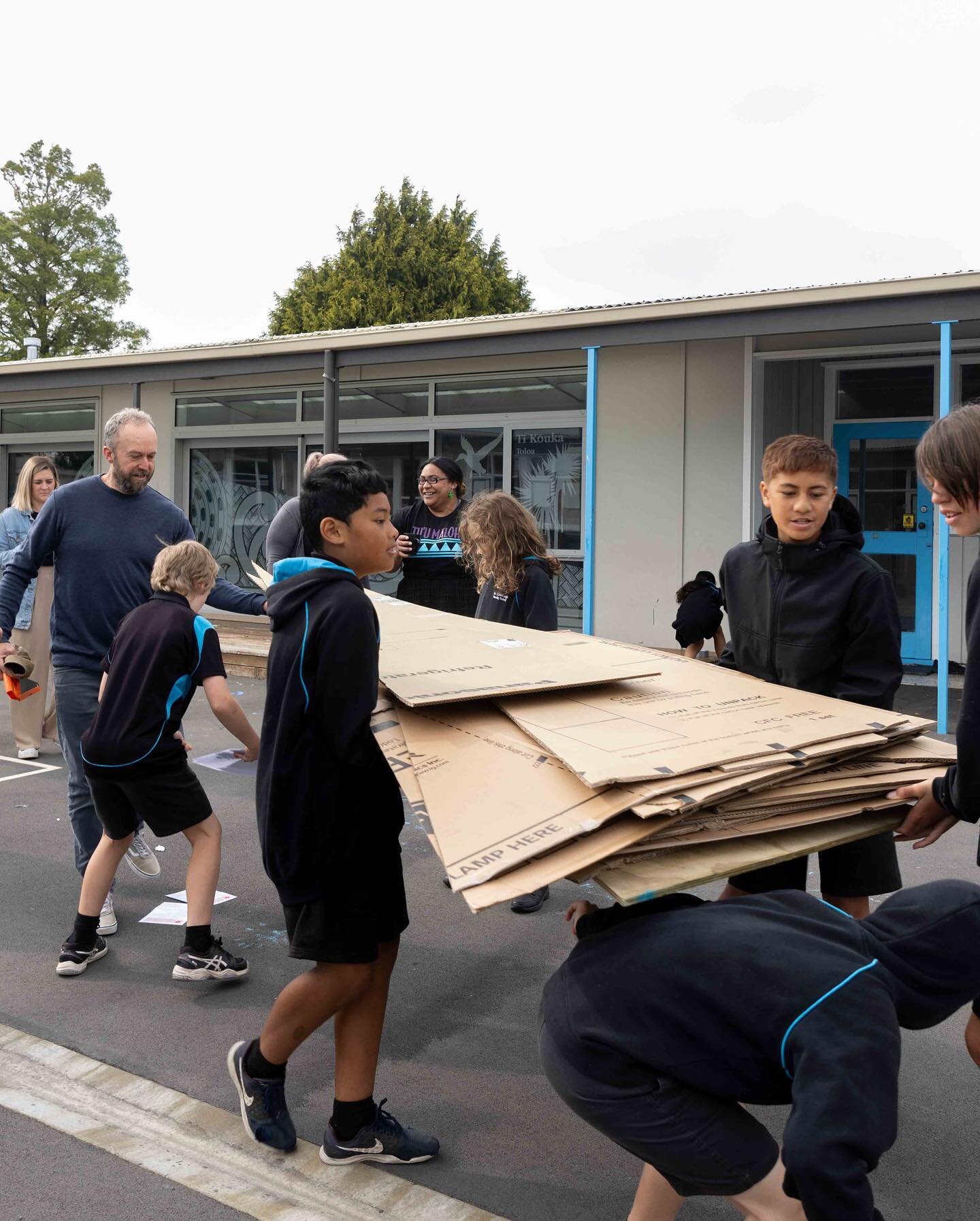Magnificent teamwork from year 6 tamariki at Te Kōmanawa School 🙌

The children were tasked with assembling the final designs of our three 1:10 models ... life size! 

Using the scale models for reference, the children taped together large cardboard