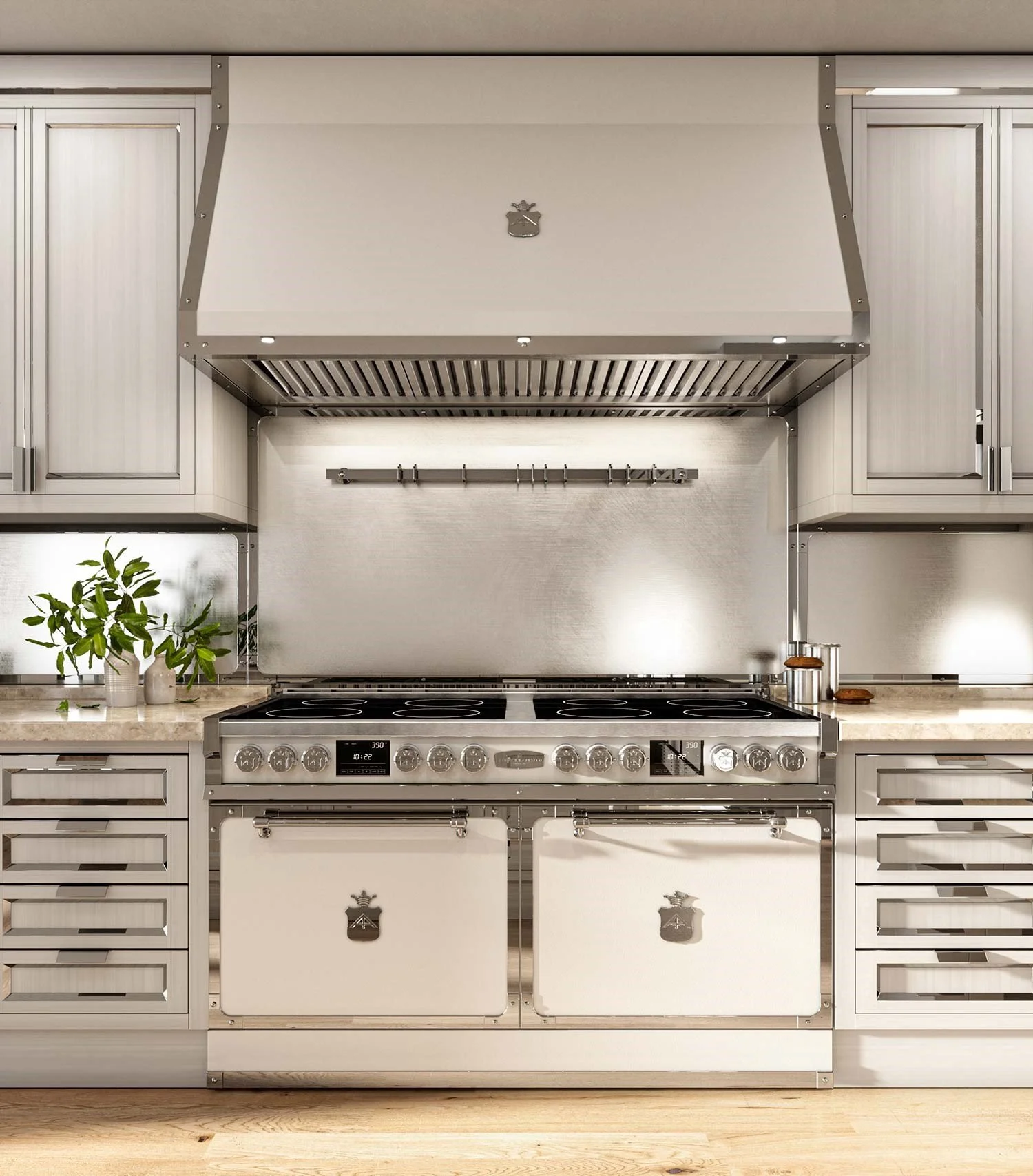 Exklusivt kök, spis och fläkt från Officine Gullo.