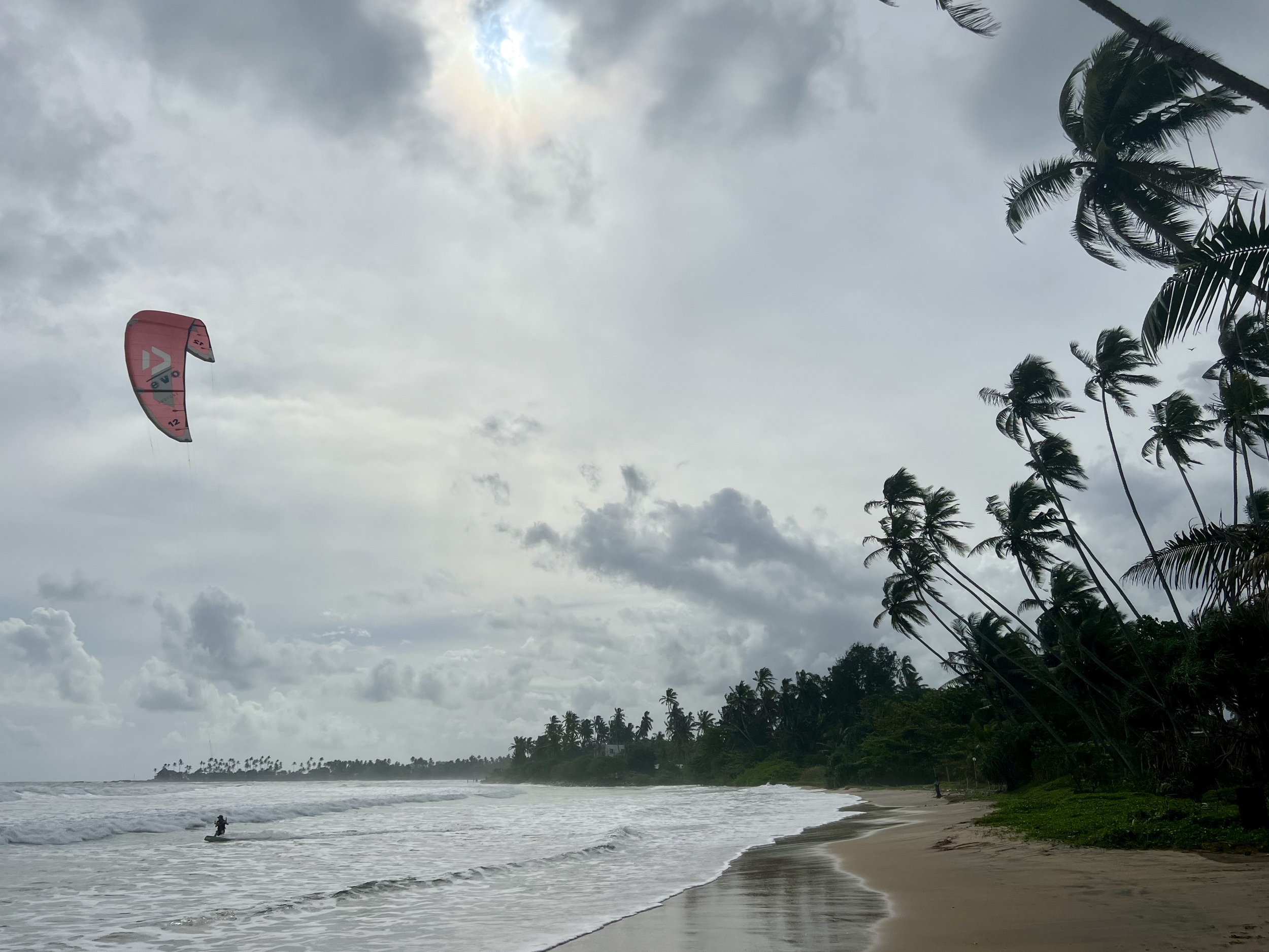 Into the Blue Sri Lanka - Your Path to Kitesurfing Independence