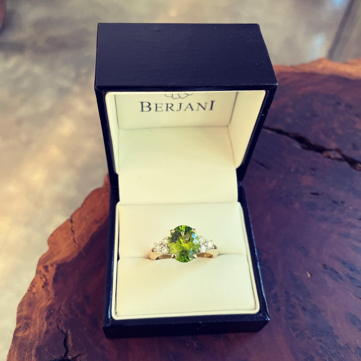 BERJANI Signature - Celebrating a 50th Wedding Anniversary! A beautiful gift&hellip; Peridot and diamond ring, handcrafted in yellow gold, custom made for a delightful lady from her loving husband&hellip; Congratulations Mr &amp; Mrs Z! &hearts;️

#b
