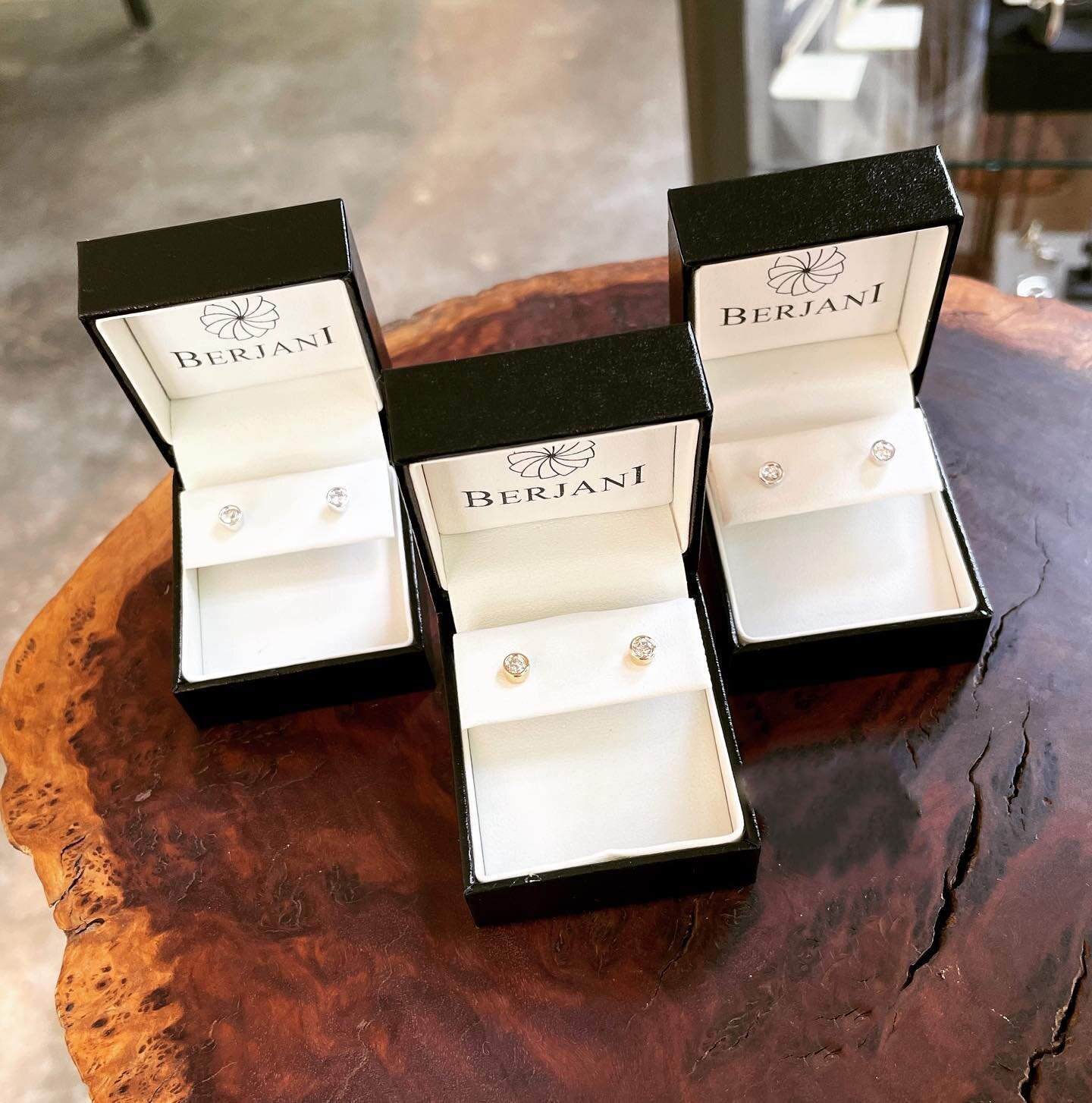 BERJANI Remakes - Old cut diamonds from a loving grandmother&rsquo;s collection of old jewellery made into three diamond studs&hellip; for her daughter and two granddaughters&hellip; What a wonderful idea to remember her by&hellip; &hearts;️

#berjan