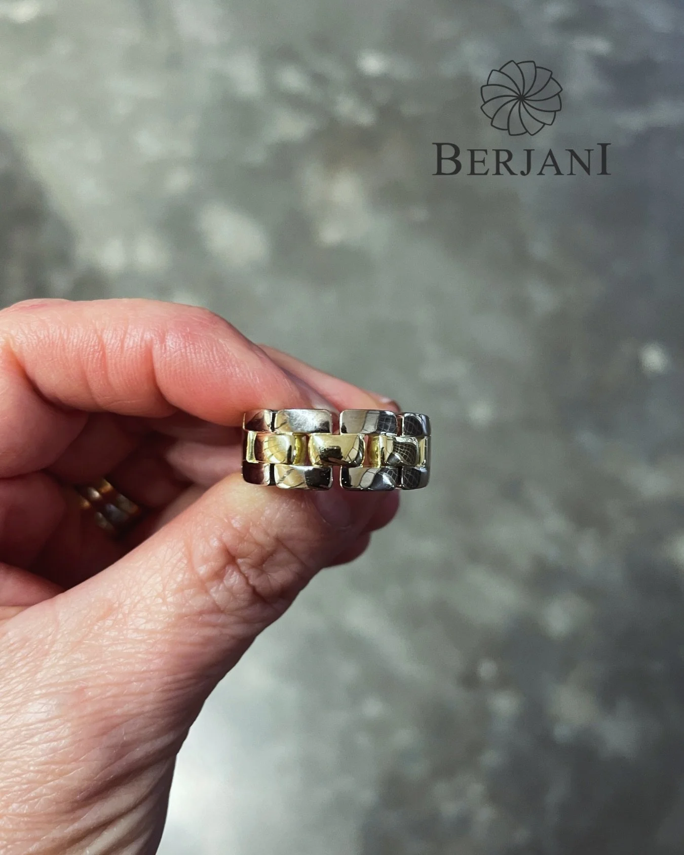 BERJANI Gentleman - Our signature design two tone gold handcrafted ring custom made to order&hellip; For the discerning gentleman&hellip; 

#berjanijewels #berjanijewellers #berjanifinejewellery #berjanisignaturedesign #forhim #giftideas #giftforhim 