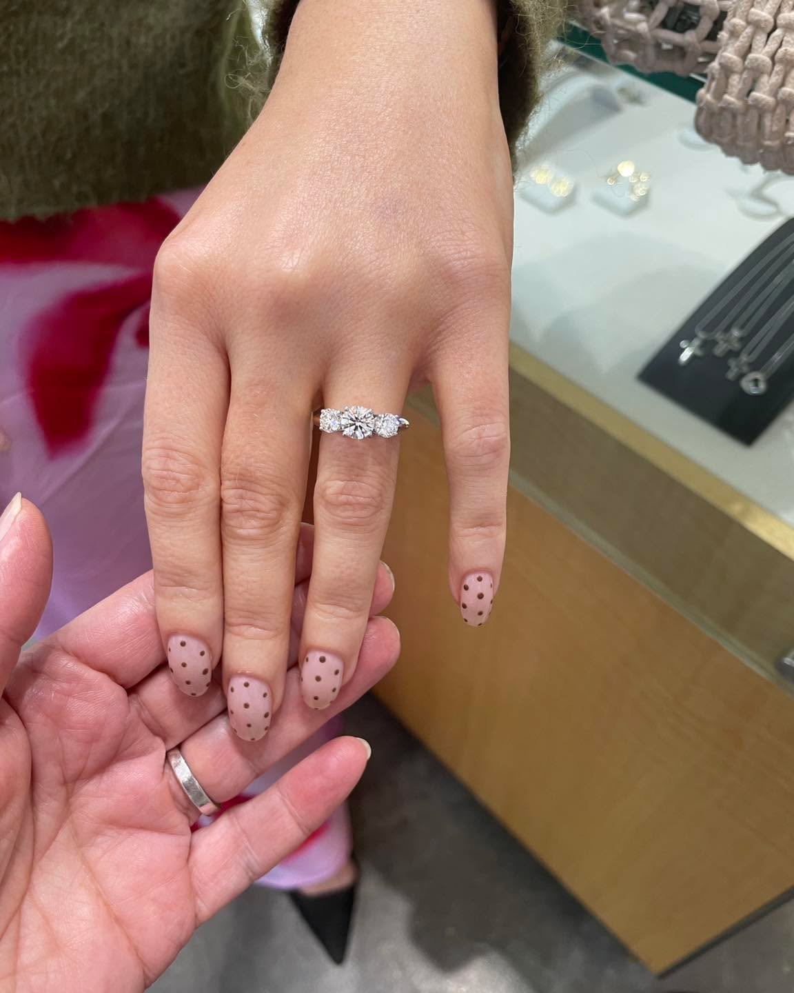 BERJANI Engagements - A beautiful custom handcrafted classic three diamond engagement ring&hellip; Suited her perfectly&hellip; 🤍

#custommadejewellery #engagementring #diamondring #threediamondring #naturaldiamonds