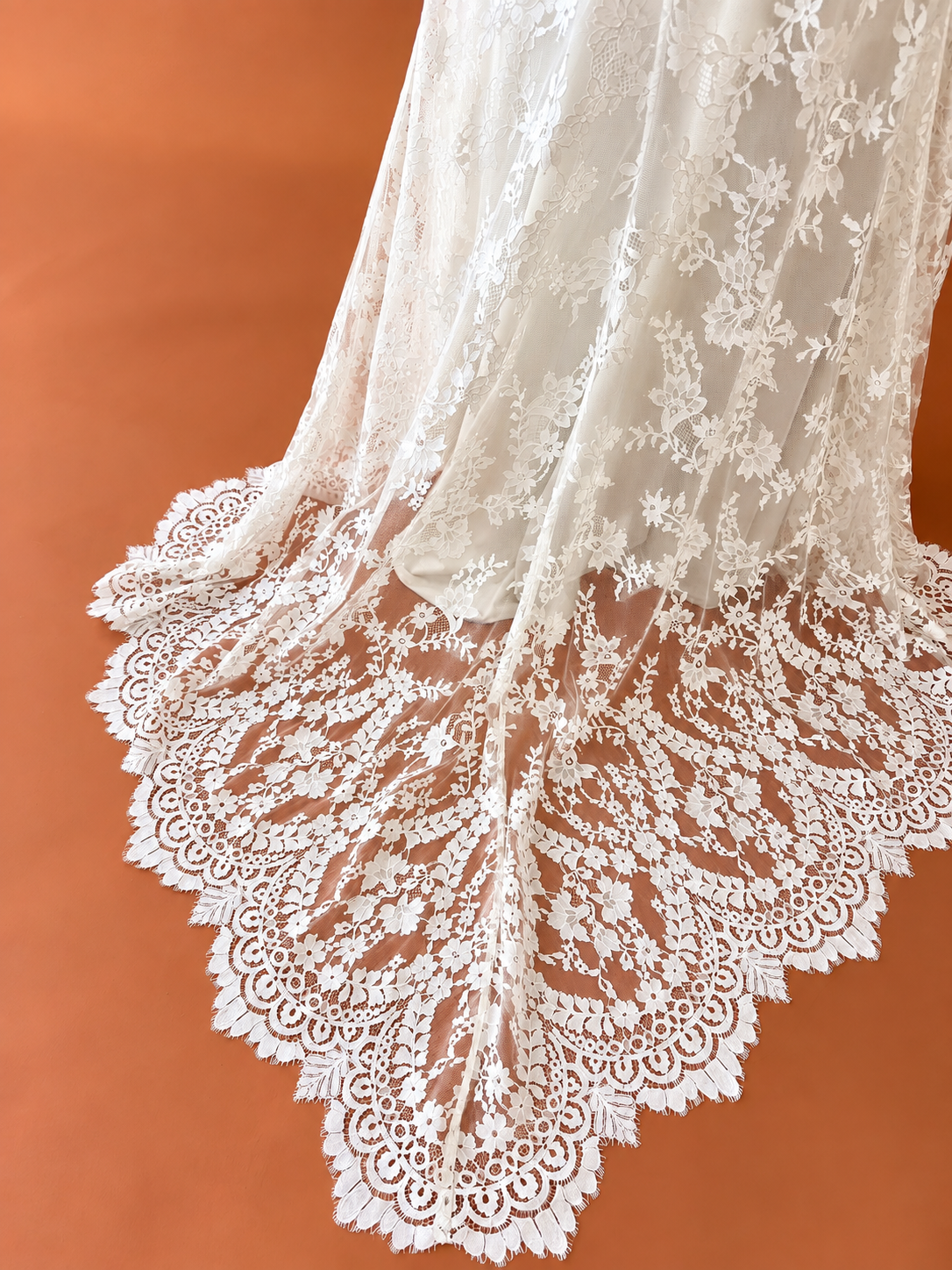 Erin_Clare_Bridal_Millie (11).png