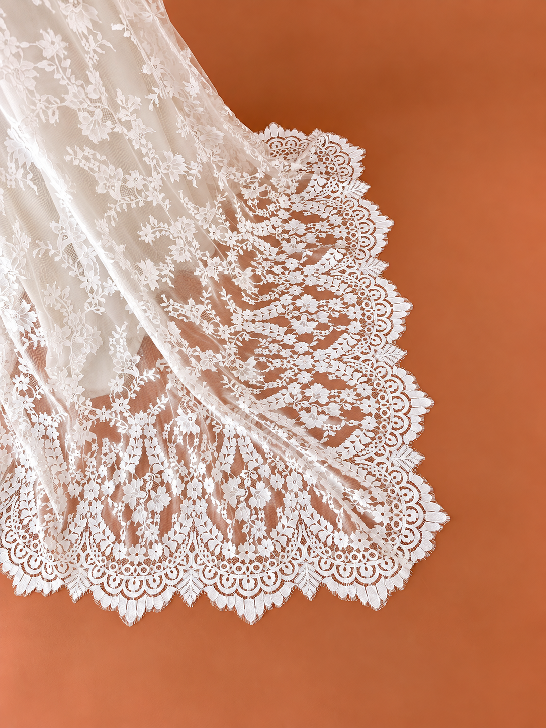 Erin_Clare_Bridal_Millie (10).png