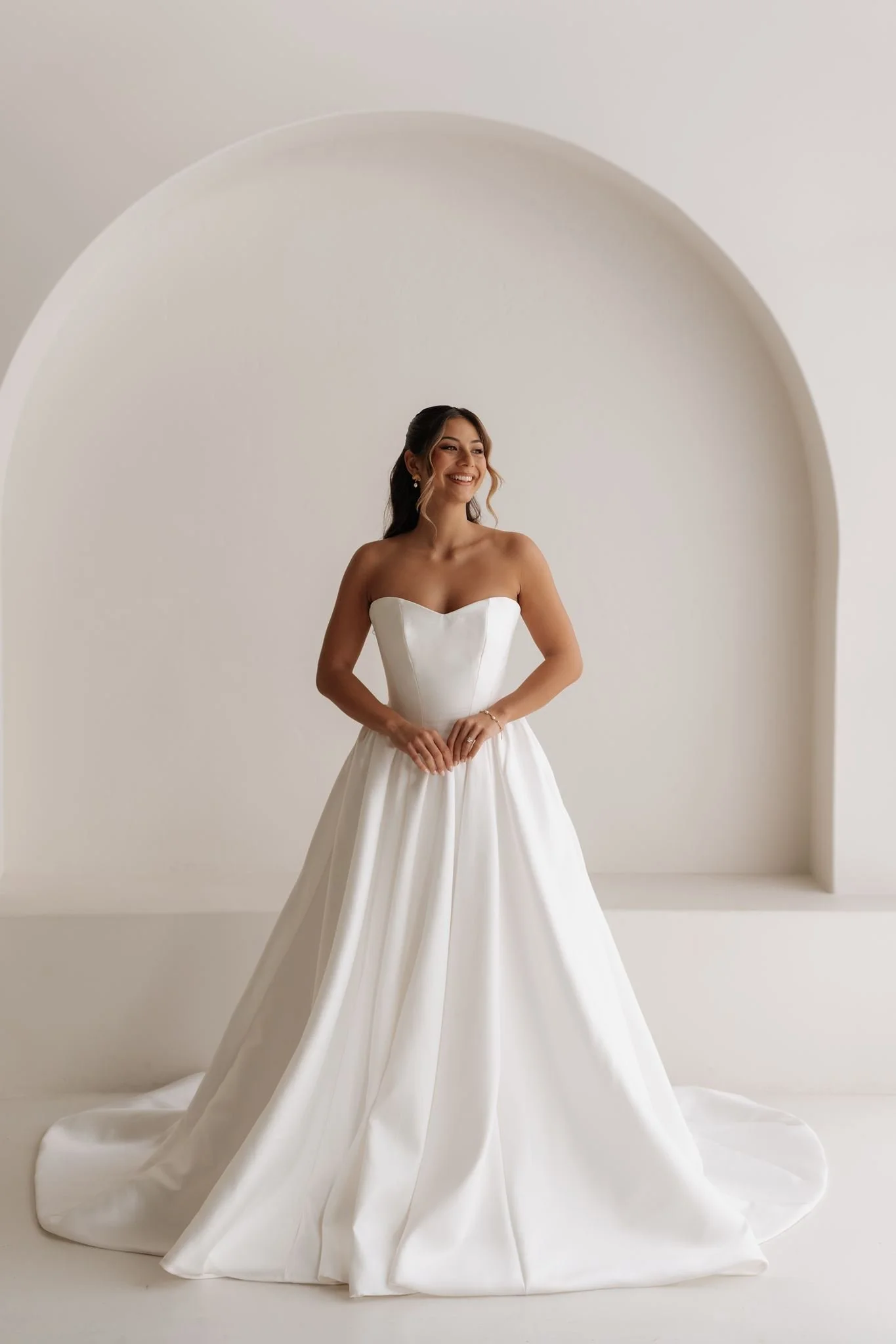 Erin Clare Bridal Cyndi Basque Waist Strapless Gown