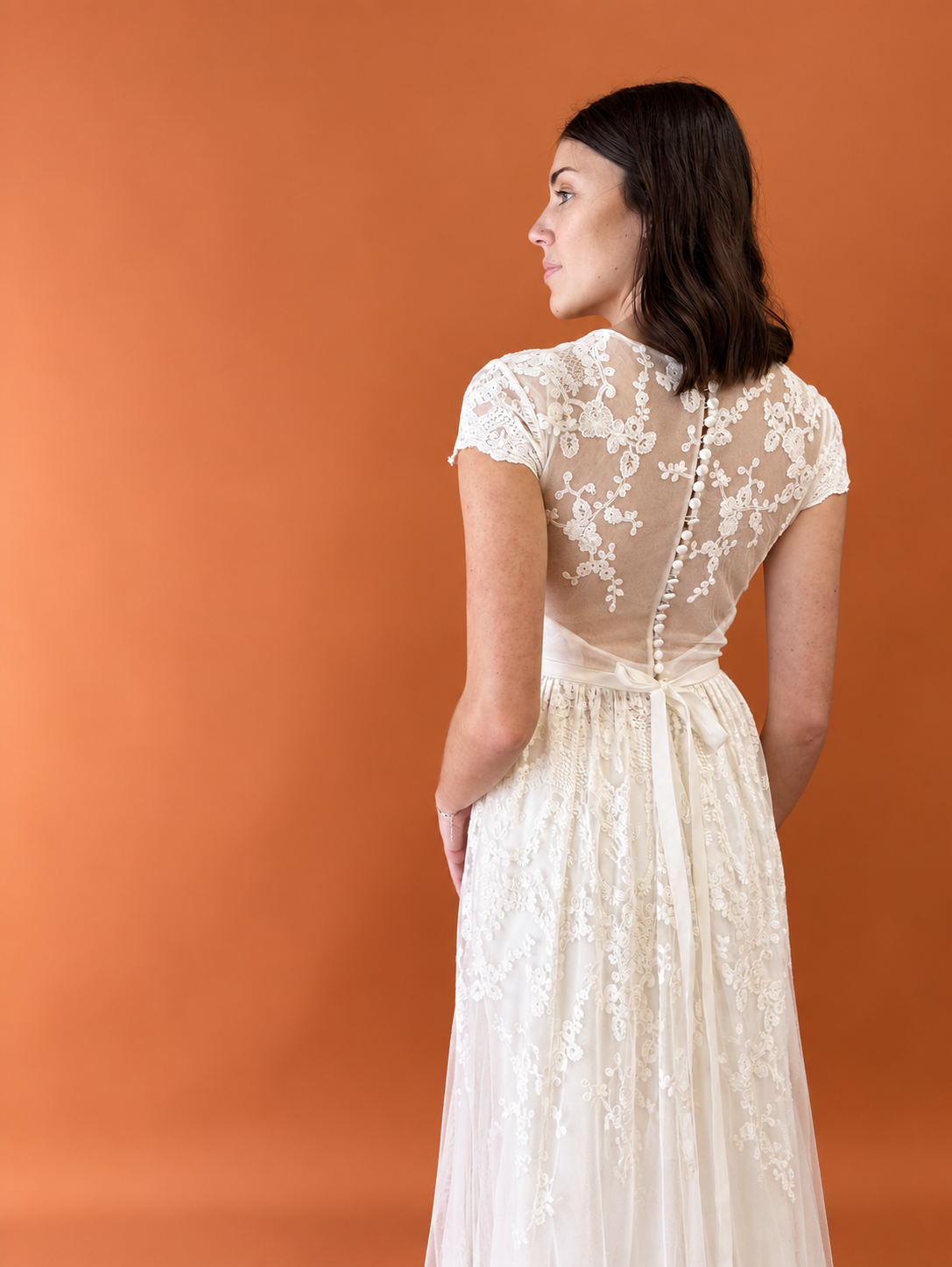 Erin_Clare_Bridal_Willow (7).png