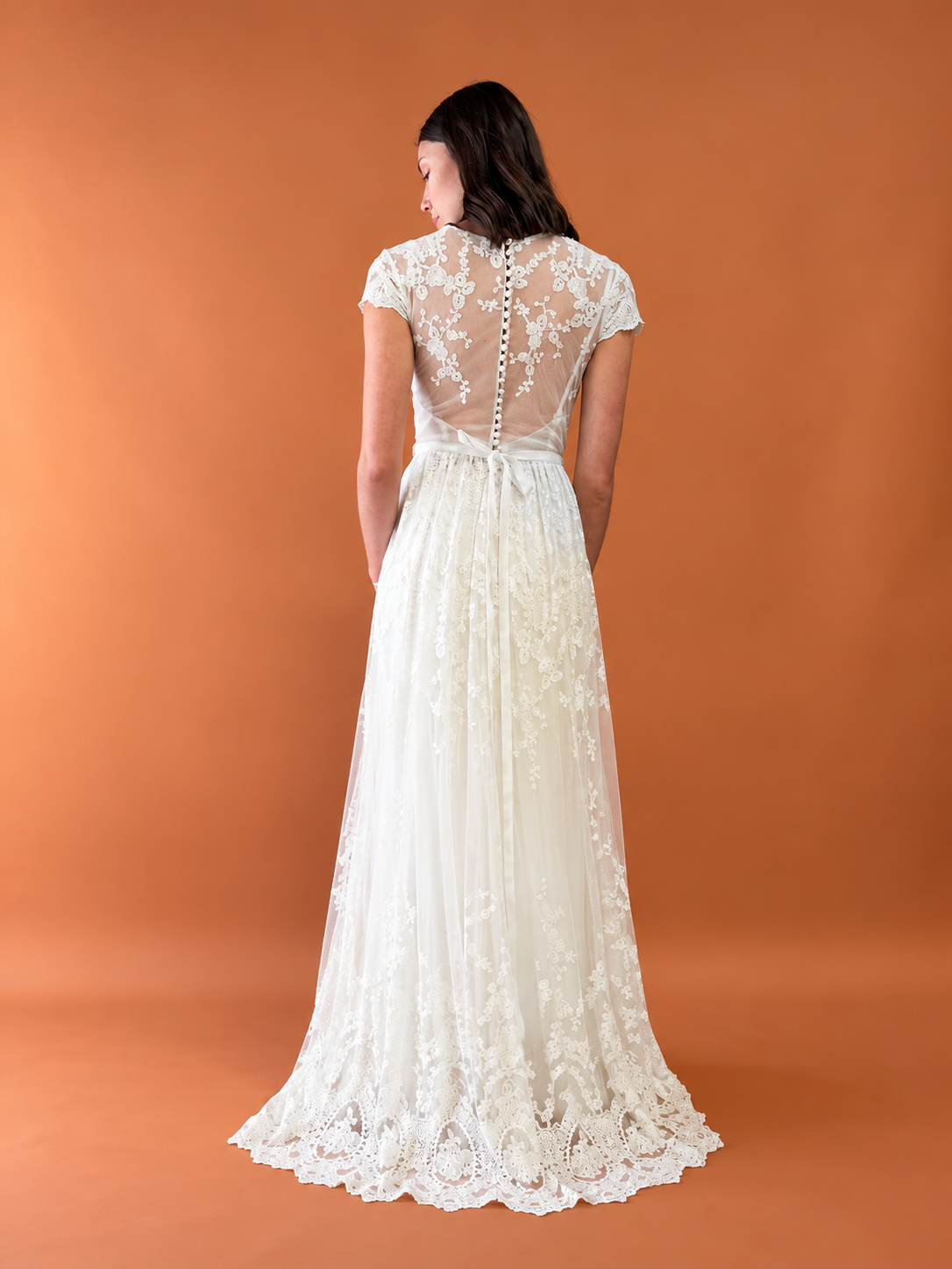 Erin_Clare_Bridal_Willow (1).png