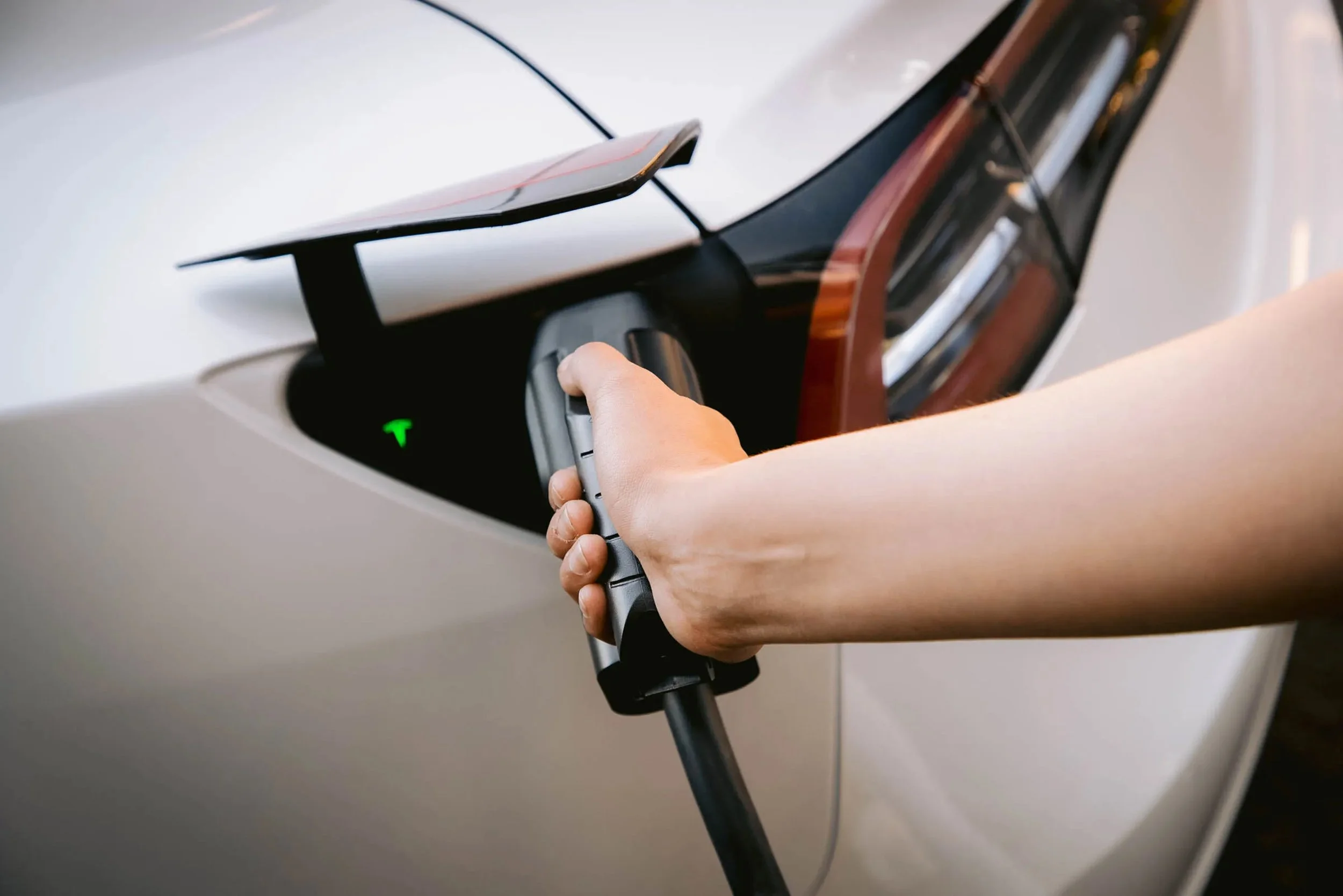 2208_Jolt EV Charging Station JOLT-15.jpg