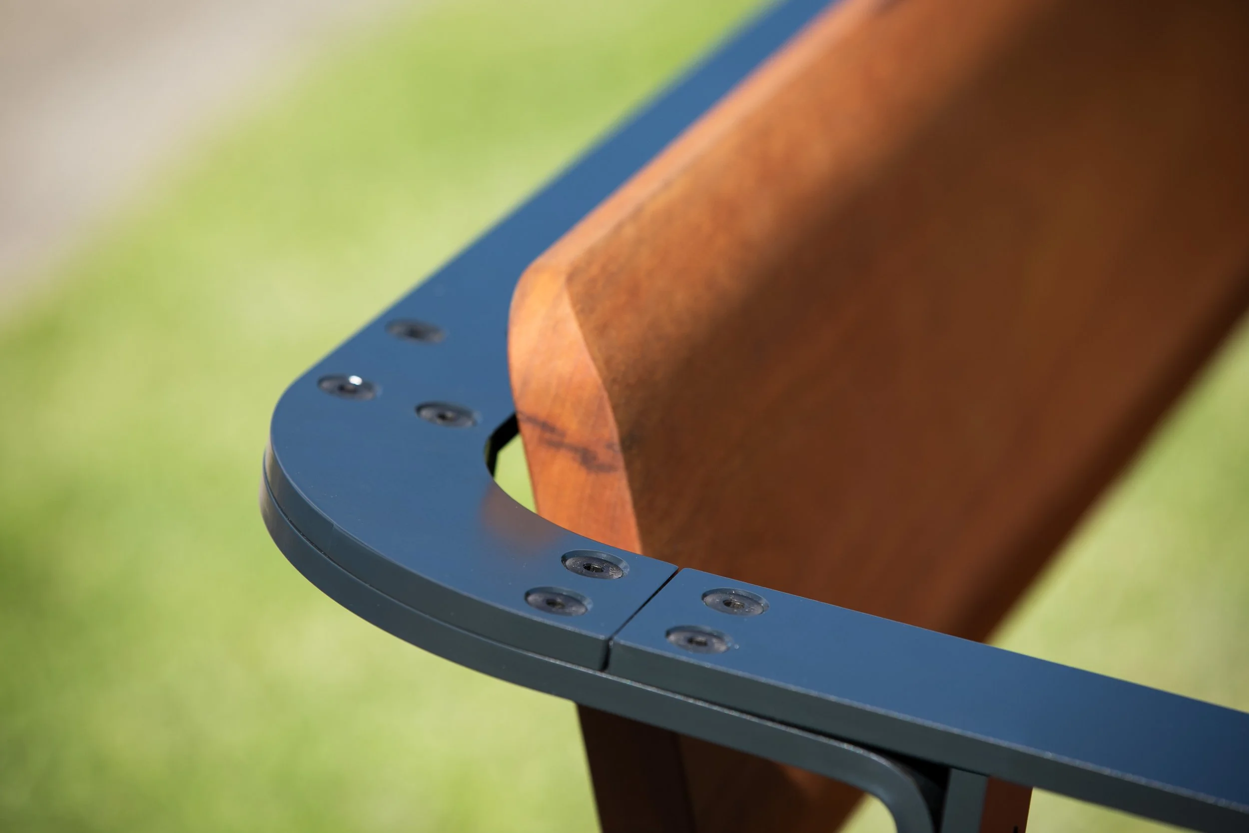 2103_Felton Industries - Ribbon Range Street Furniture-14.jpg