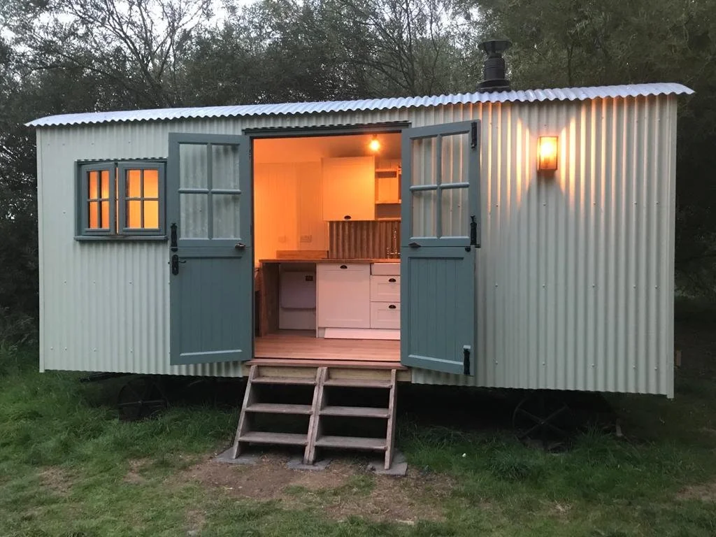 PHOTO-2021-09-21-19-36-49 4.jpg