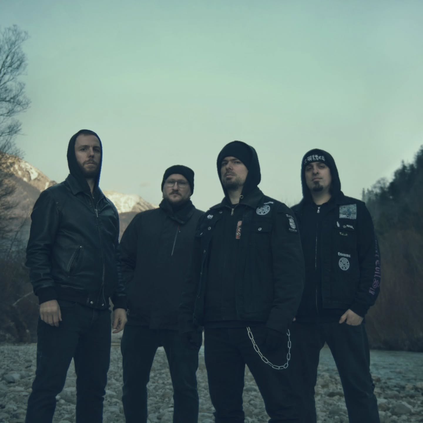 🪞Band Nummer 3 am kommenden Samstag &amp; das grande finale unseres Metalabends: @endonomos !

Obwohl erst 2022 gegr&uuml;ndet, sind die Vier mittlerweile l&auml;ngst kein Geheimtipp mehr, und das v&ouml;llig zu Recht: Endonomos kombinieren die gro&