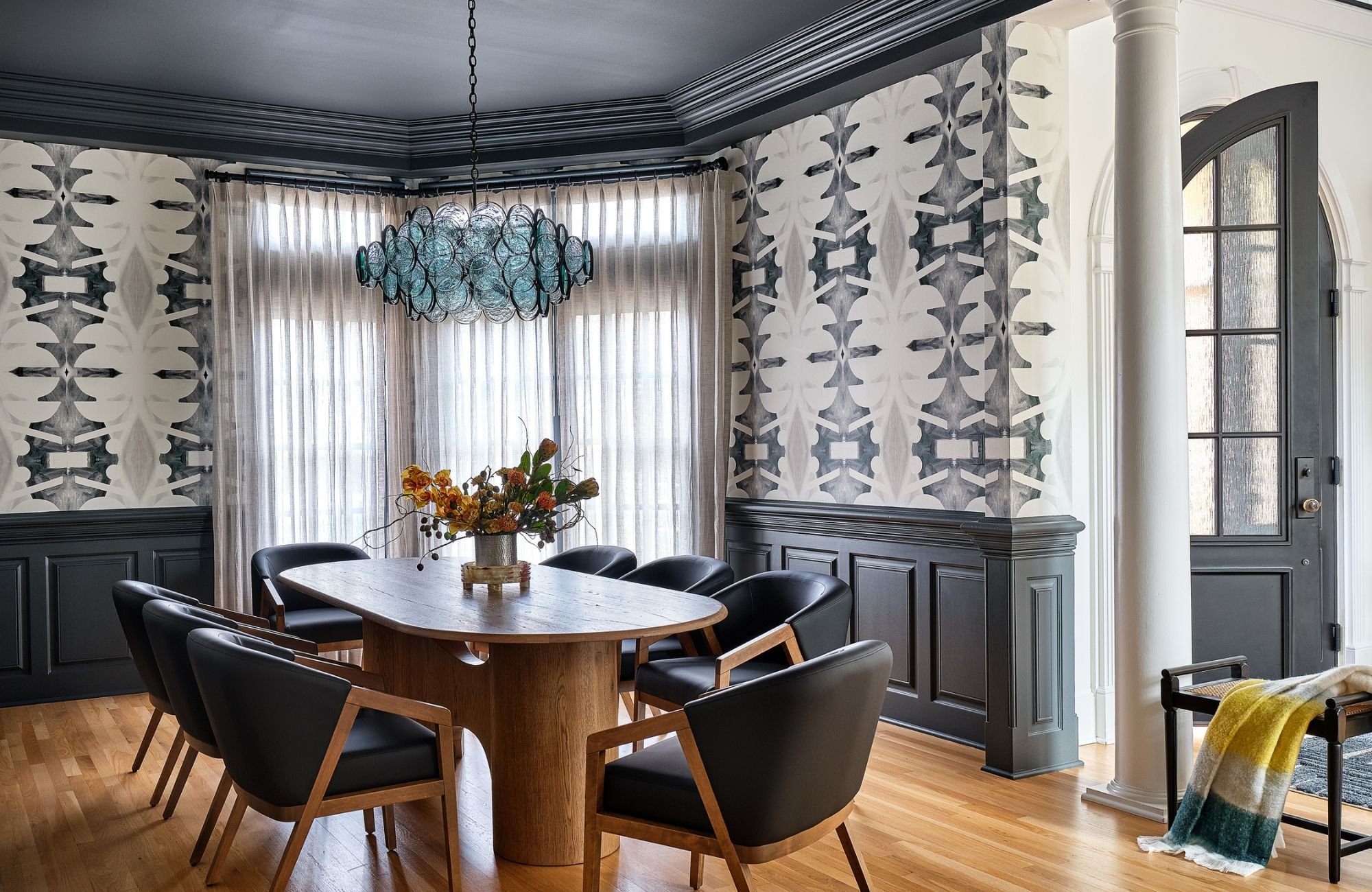 susan-hill-design-group-weddington-nc-layered-lighting-design-dining-room-with-bold-patterned-wallpaper-dark-ceiling-blue-glass-light-fixture-collected.jpg