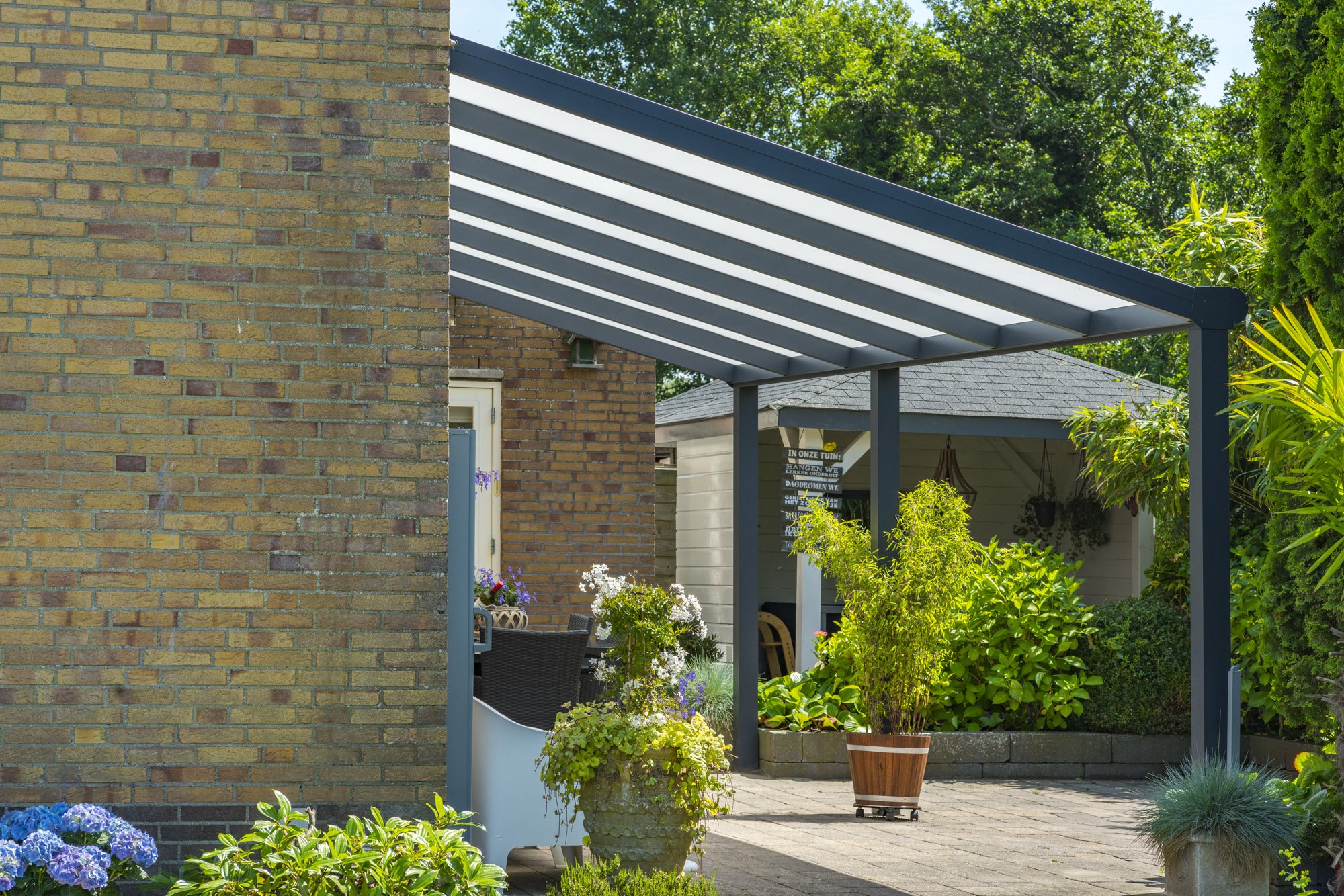 veranda-leanto-aluminium.jpg
