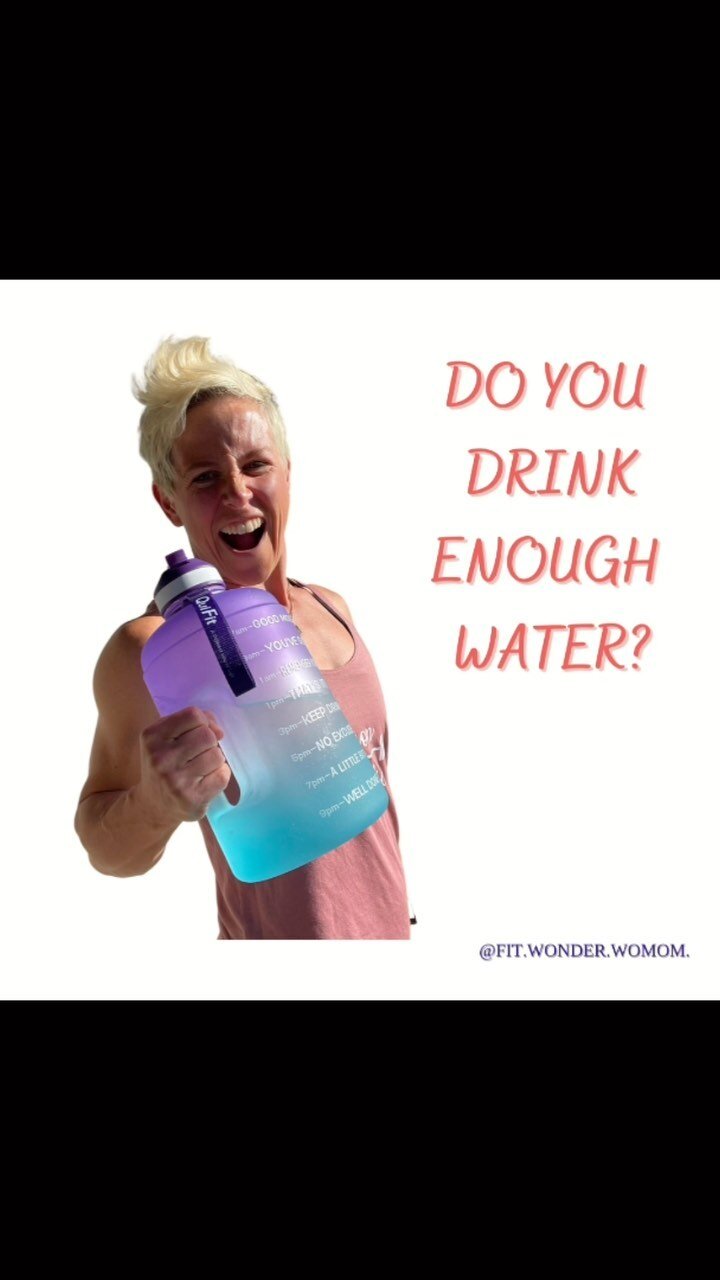 Do you drink enough water?!?!
I never could understand when my teacher friends would tell me that they hadn’t drunk any water by the end of the day!!! 🤯
I can’t do it. 🙅🏼‍♀️ I drink 2 if not 3 liters by the end of the day. I get