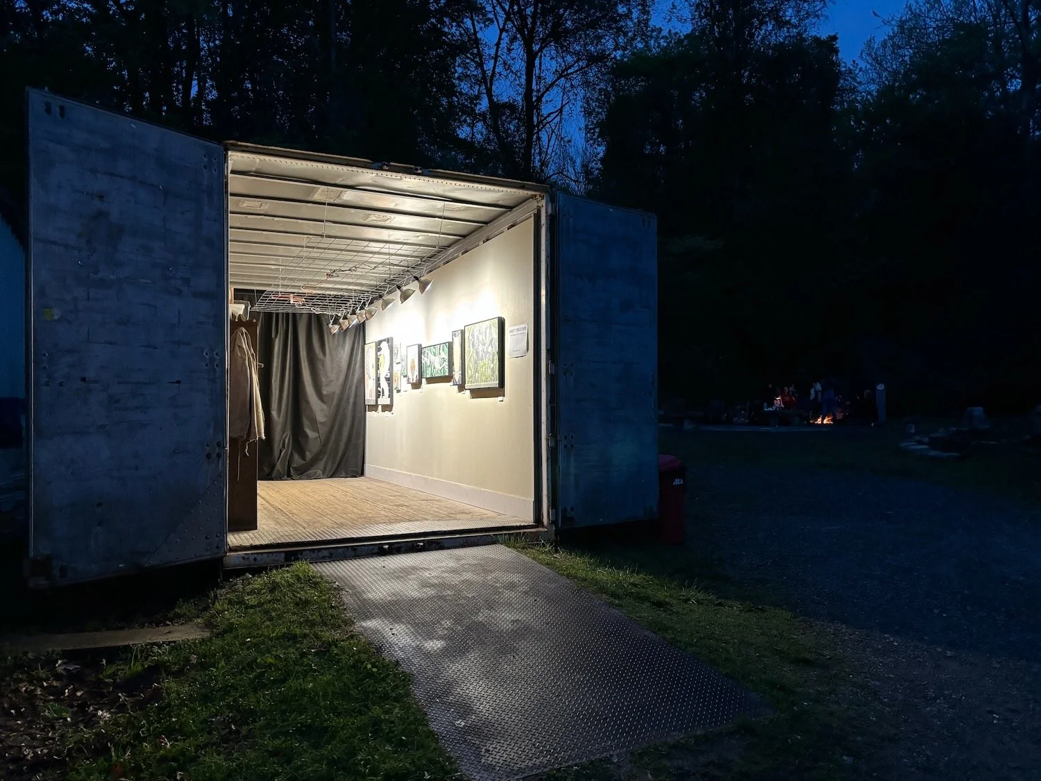 BOTT: mosaic art gallery