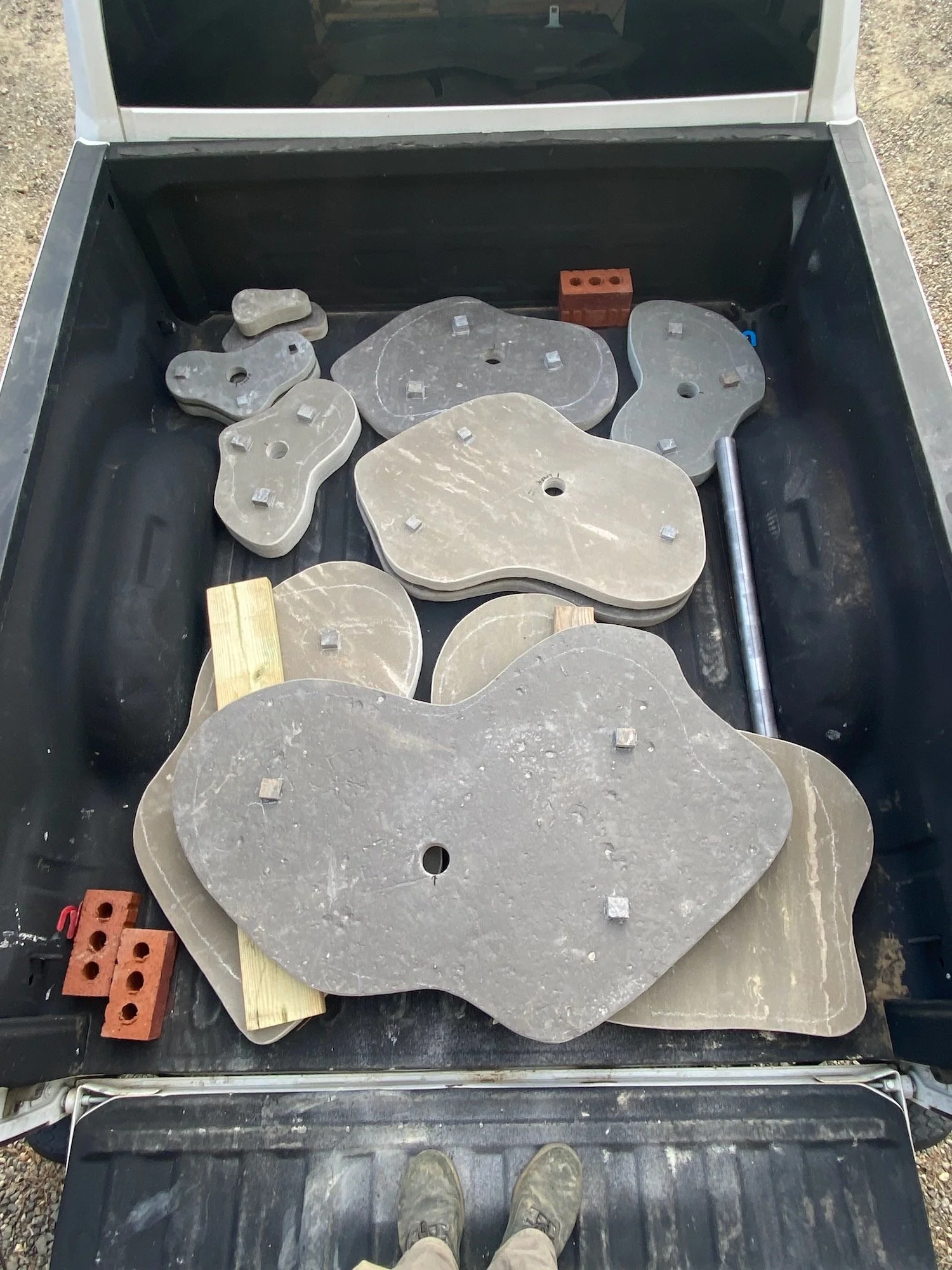 BOTT: Topographic water feature