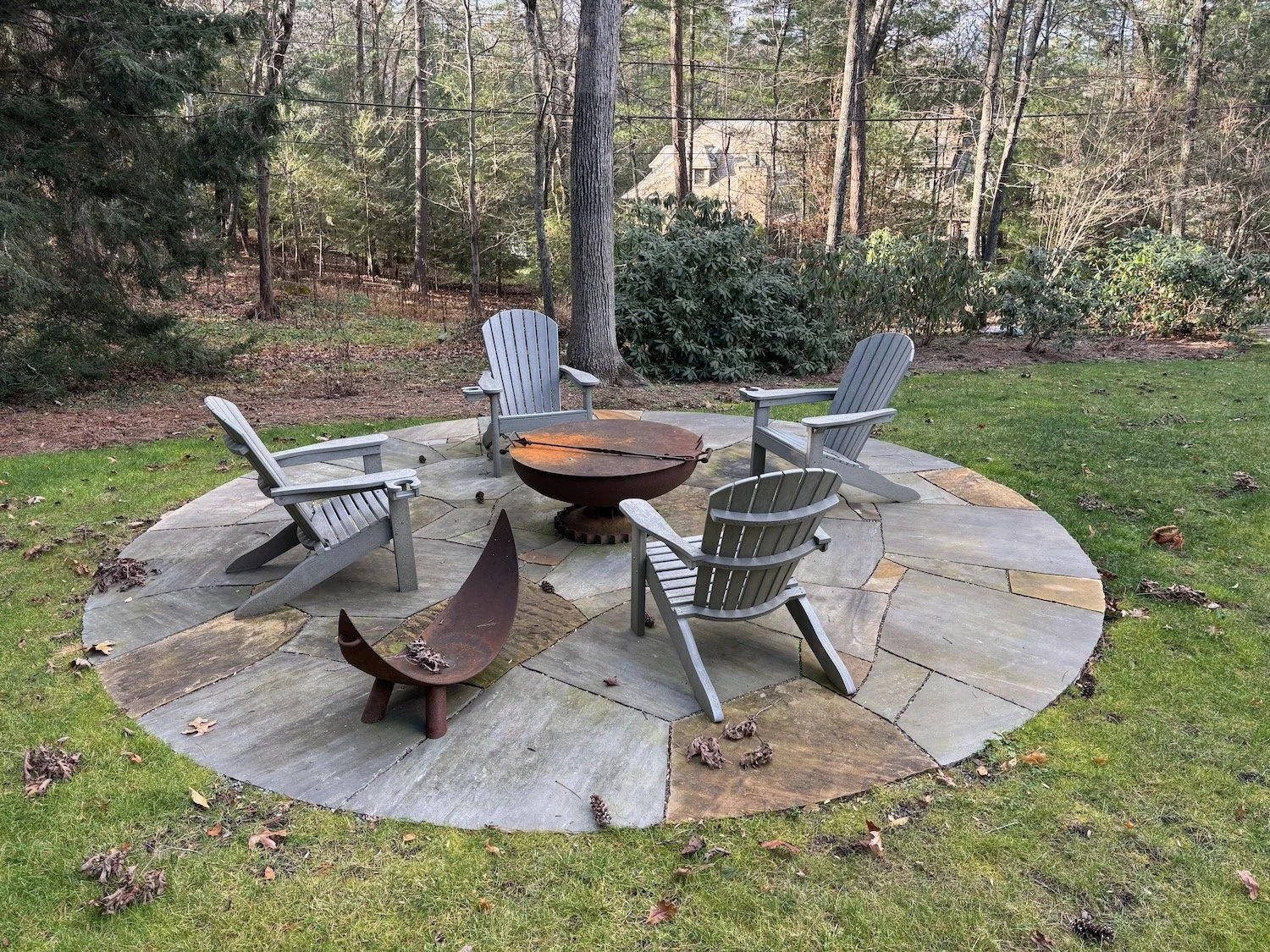 Circular patio in Biltmore Forest