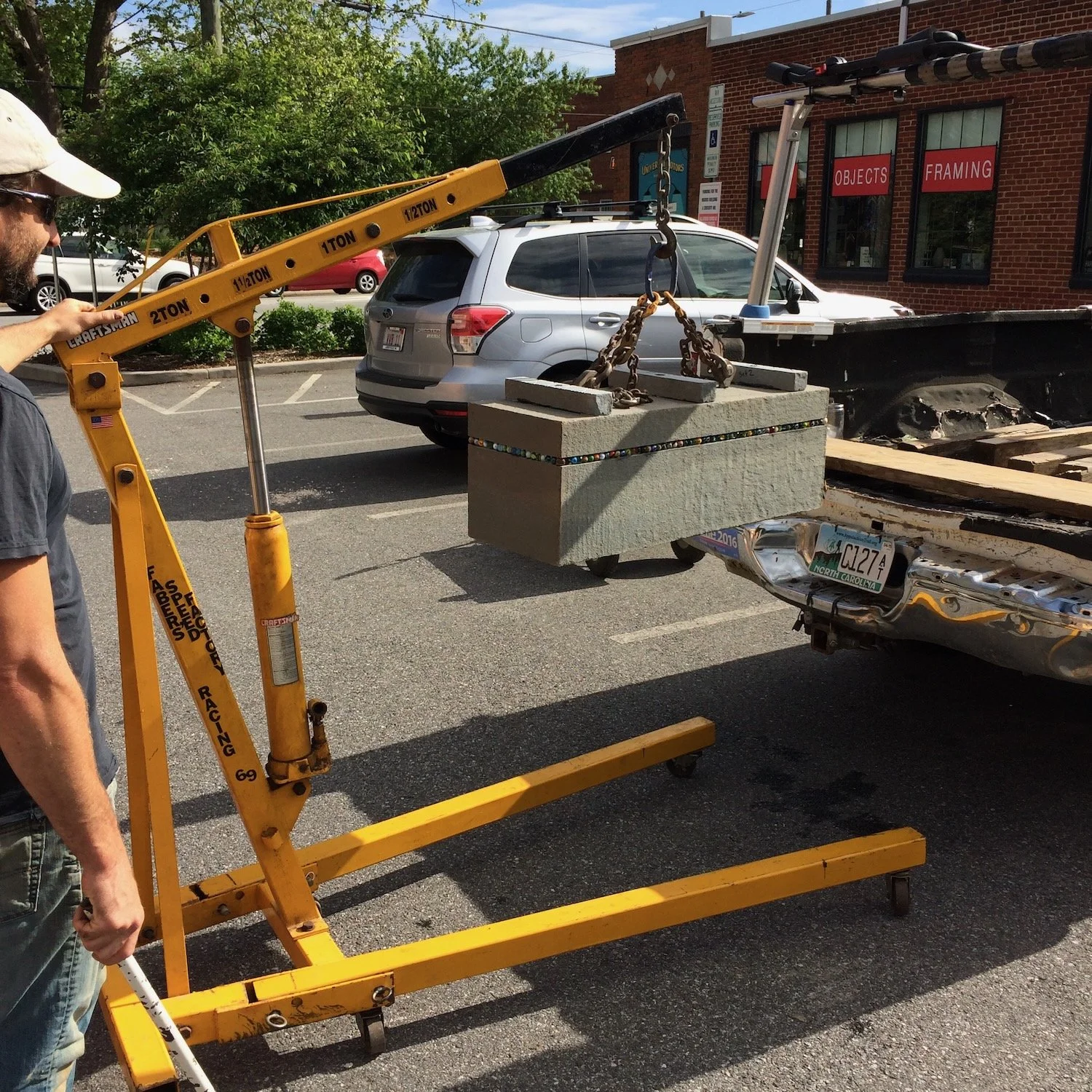 BOTT: unloading a big bench base