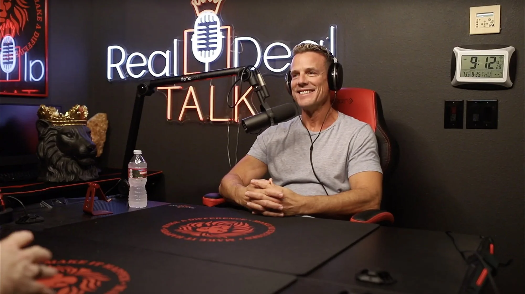 EPISODE 25 - Jon Heinrichs