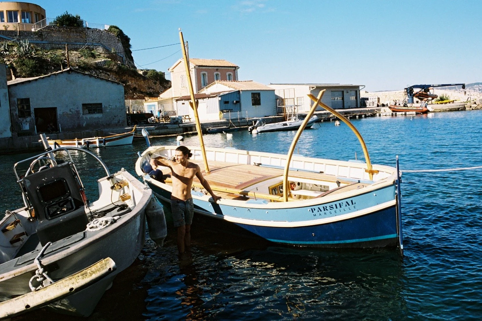 Les moyens du Borg, Regain Magazine
