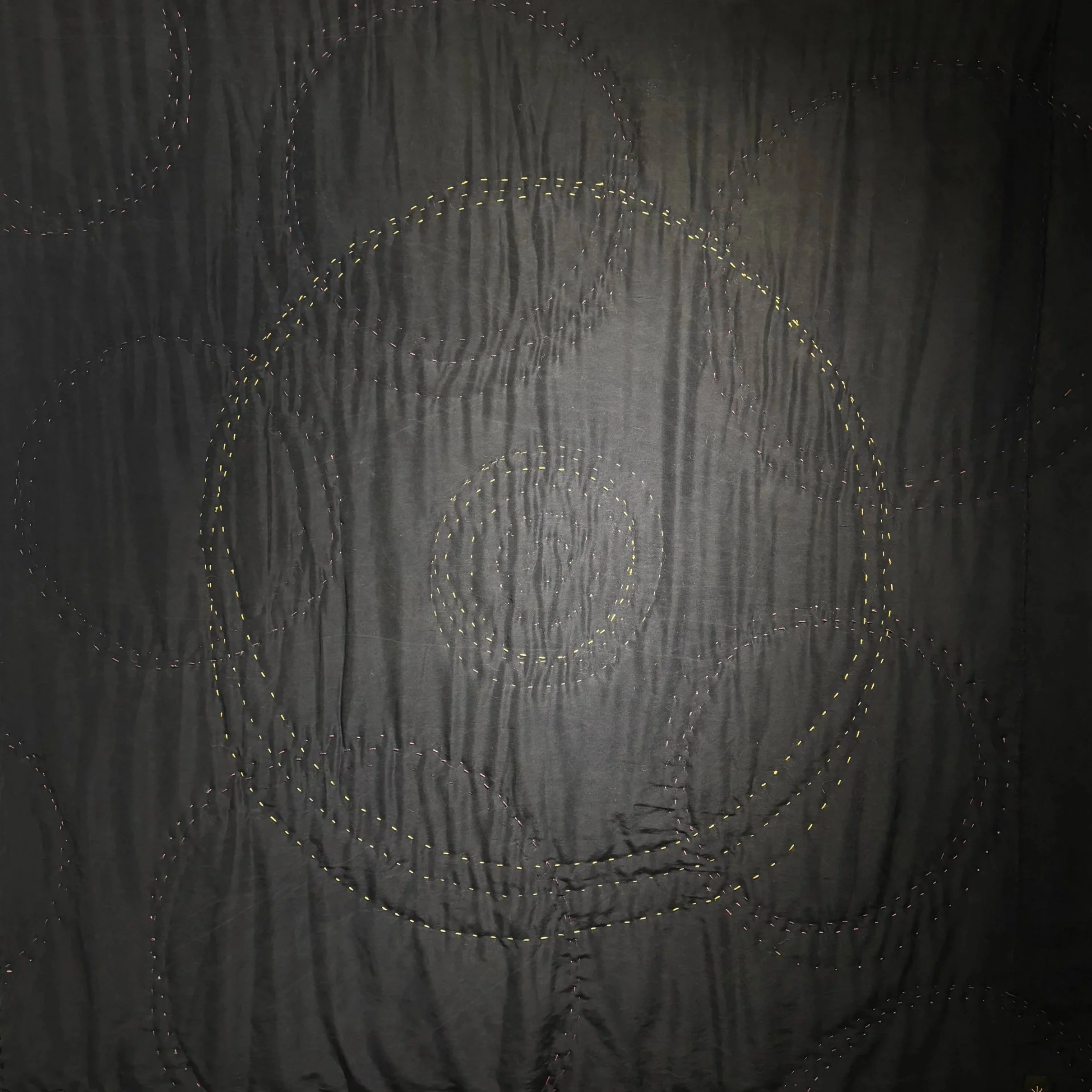 Chelsea Danburg
#30, 2025
Linen fabric, silk fabric, wool batting, silk and wool yarn, thread

65 x 67 in

$1,300