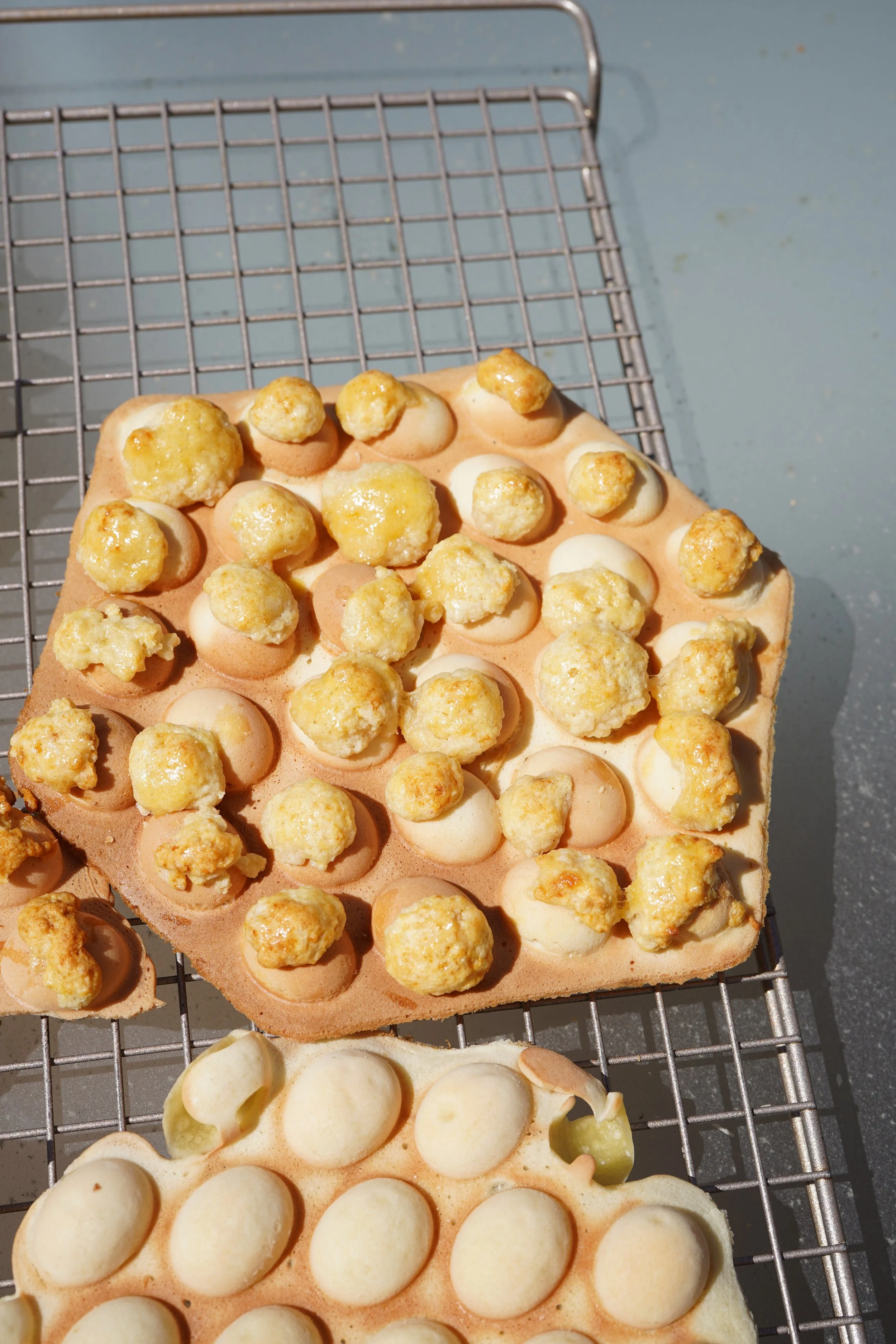 I can’t stop making these pineapple bun bubble waffles (鷄蛋仔)