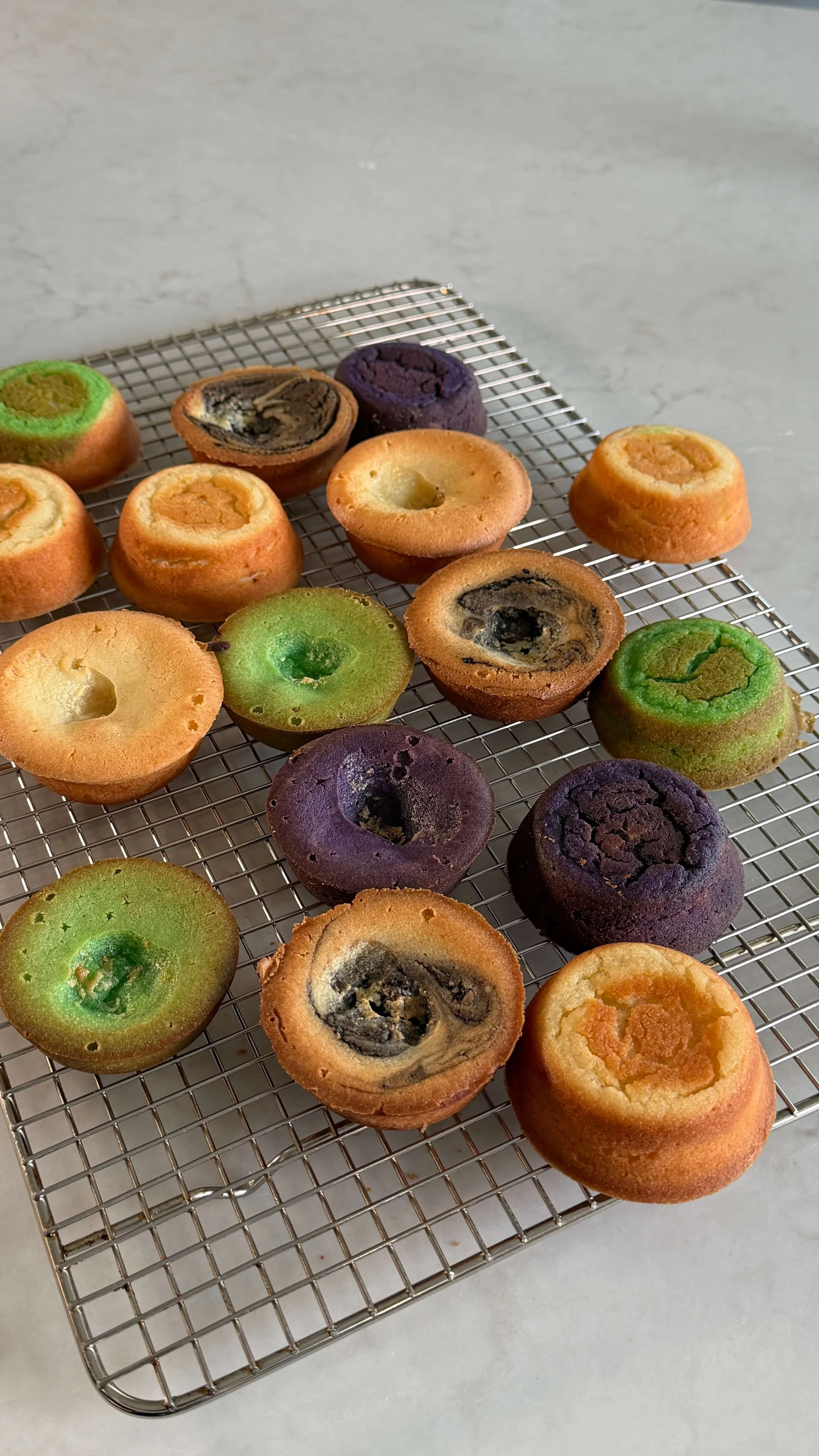 The Chewy, Buttery, and Not-too-Sweet One-Bowl Crispy Mochi Muffins I’m Baking on Repeat