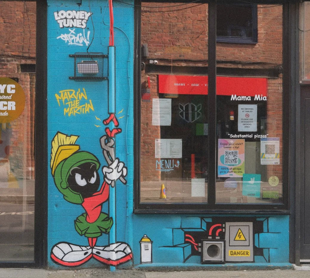 Looney Tunes x Manchester–