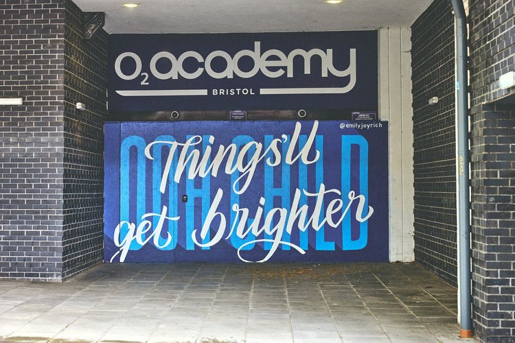 O2 Here Comes Brighter — Blank Walls