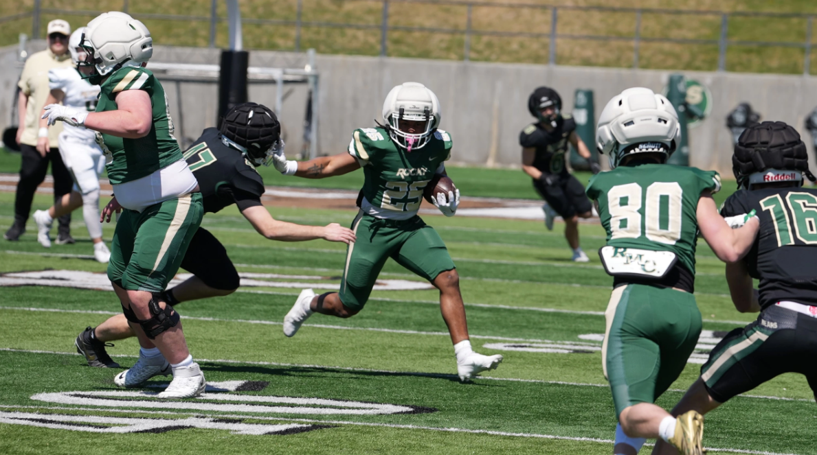 UMary footbal VS Rocky Mountain College