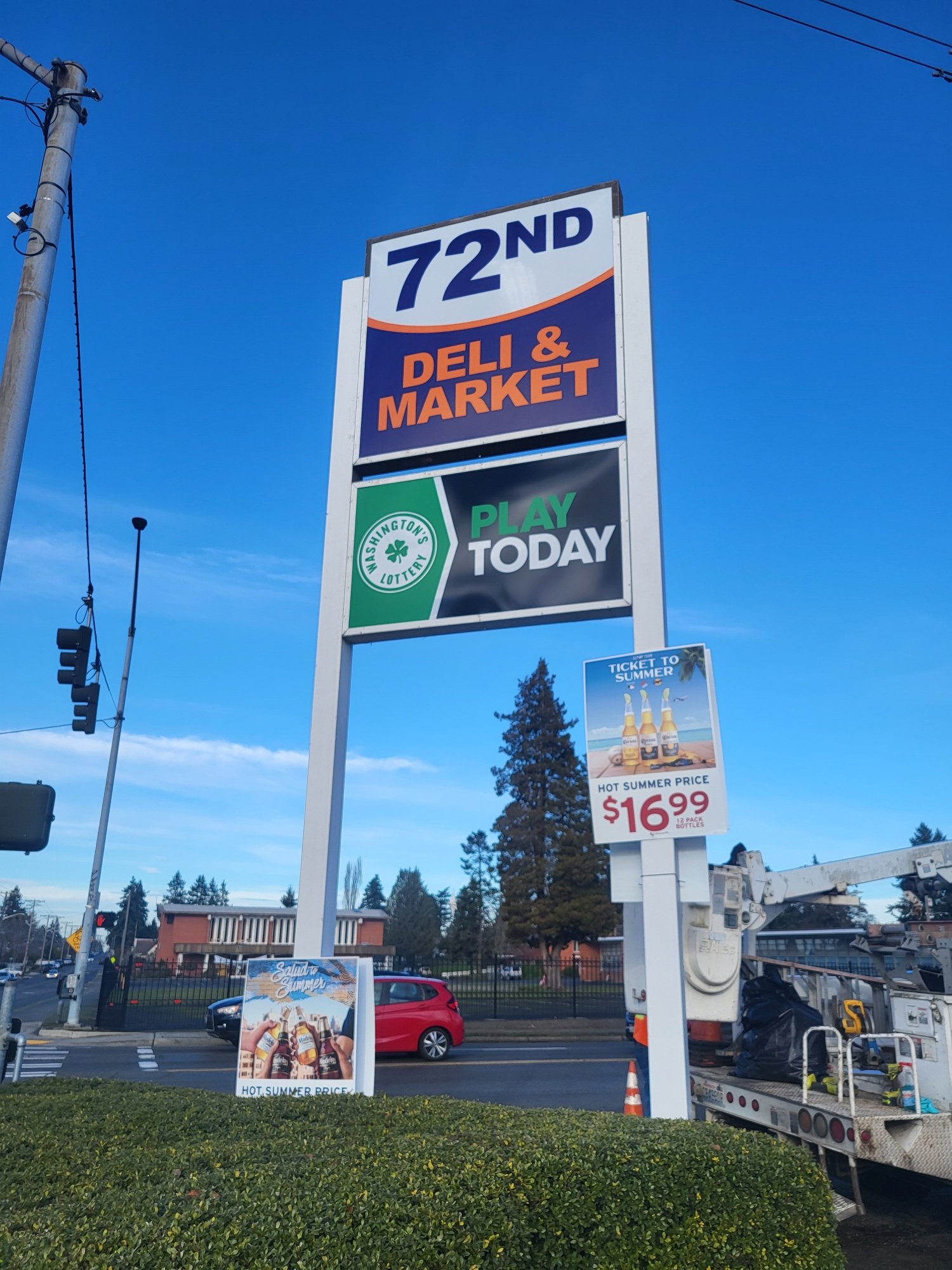 Pylon sign for gas stations