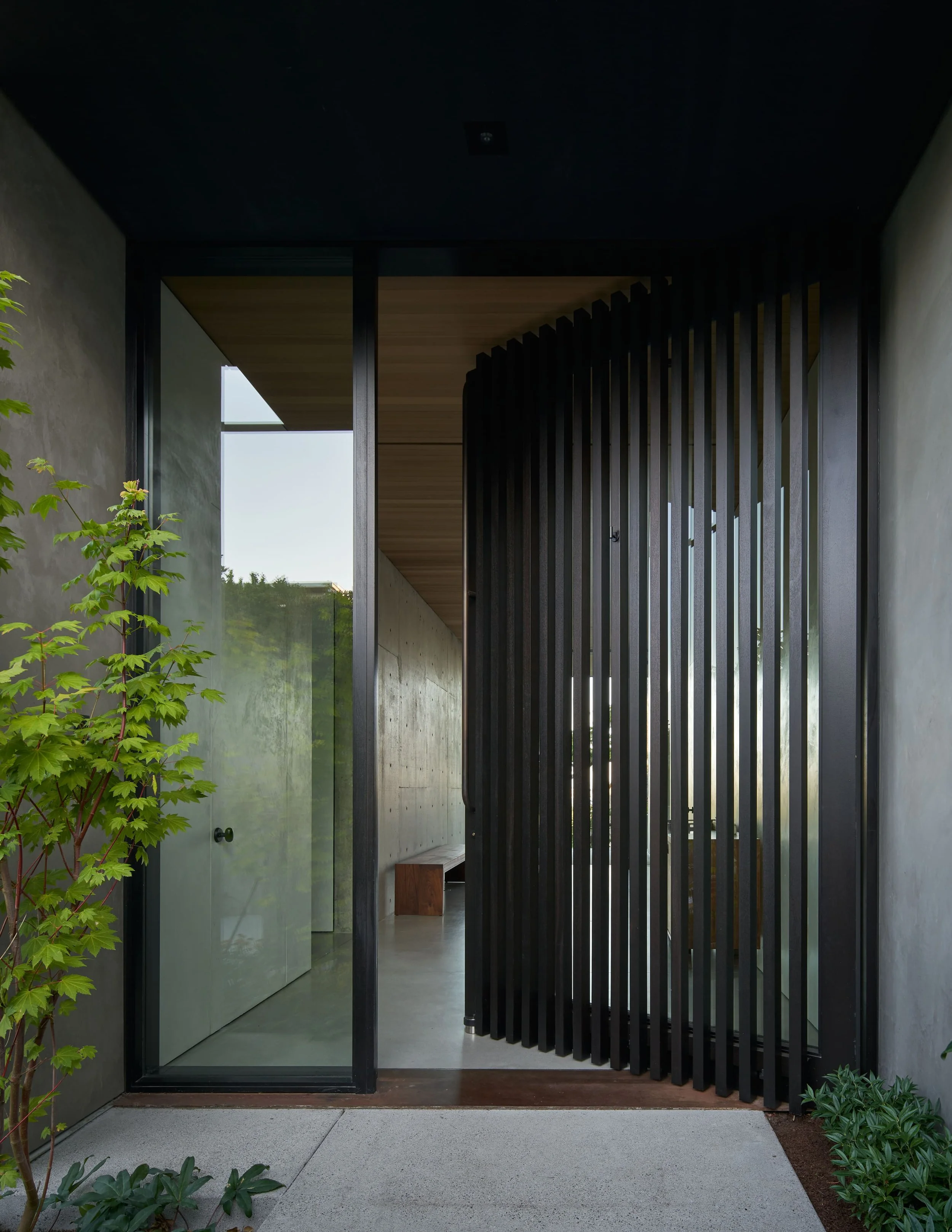 Thomas-Fragnoli Construction