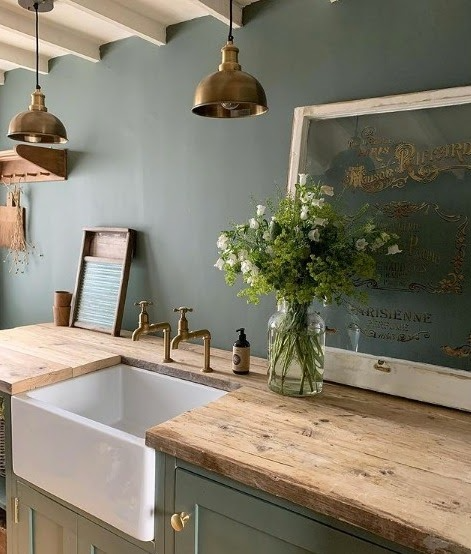 8 Gorgeous Examples of how to Use Green Smoke by Farrow and Ball.png