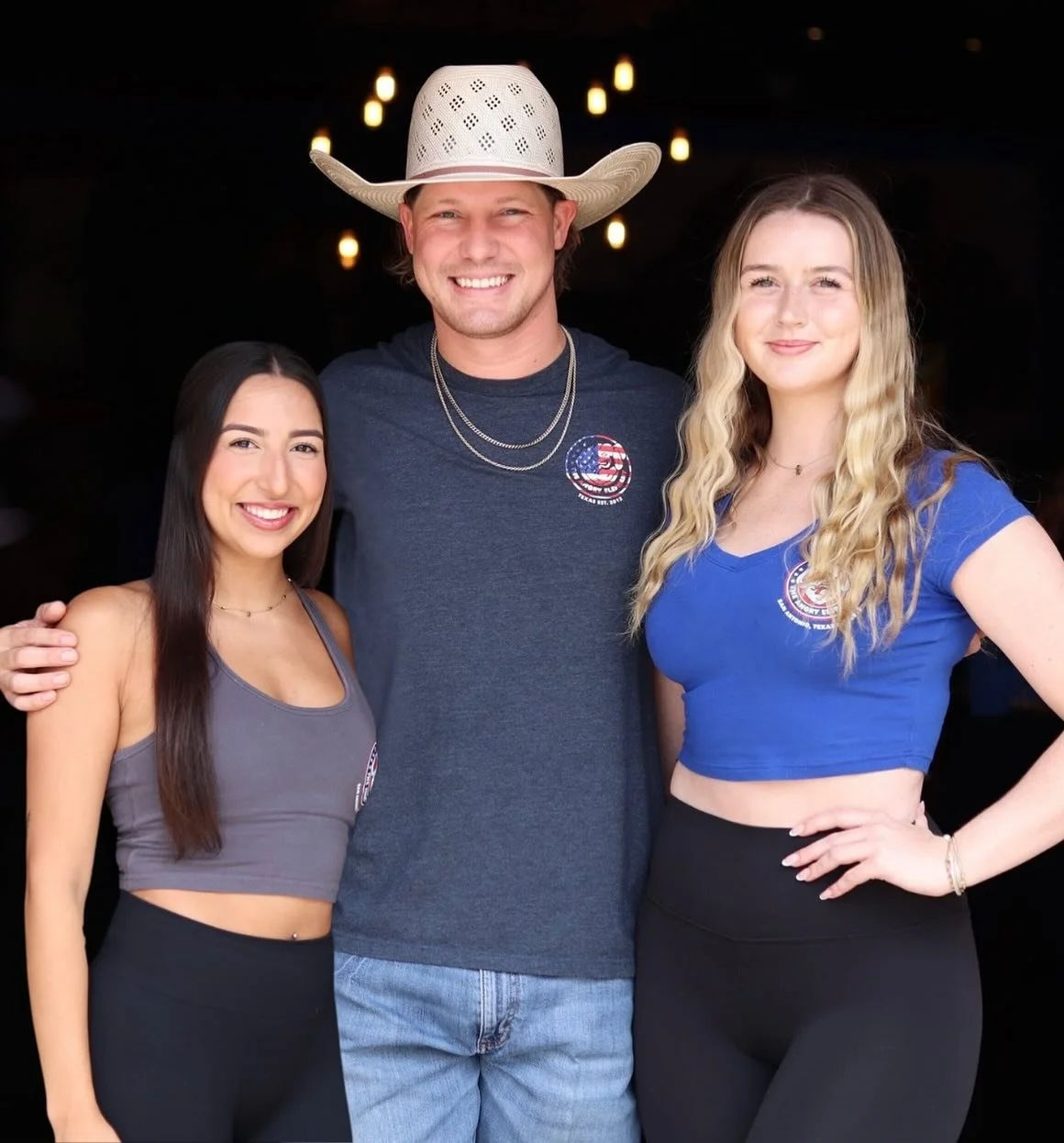 🐘 Monday nights hit different at The Angry Elephant! 🐘

Start your evening with Happy Hour and Shelby, then stick around as Mads and Brandt take over the night for Monday Night Football! 🍻🏈

Cold drinks, big screens, and your favorite crew &mdash