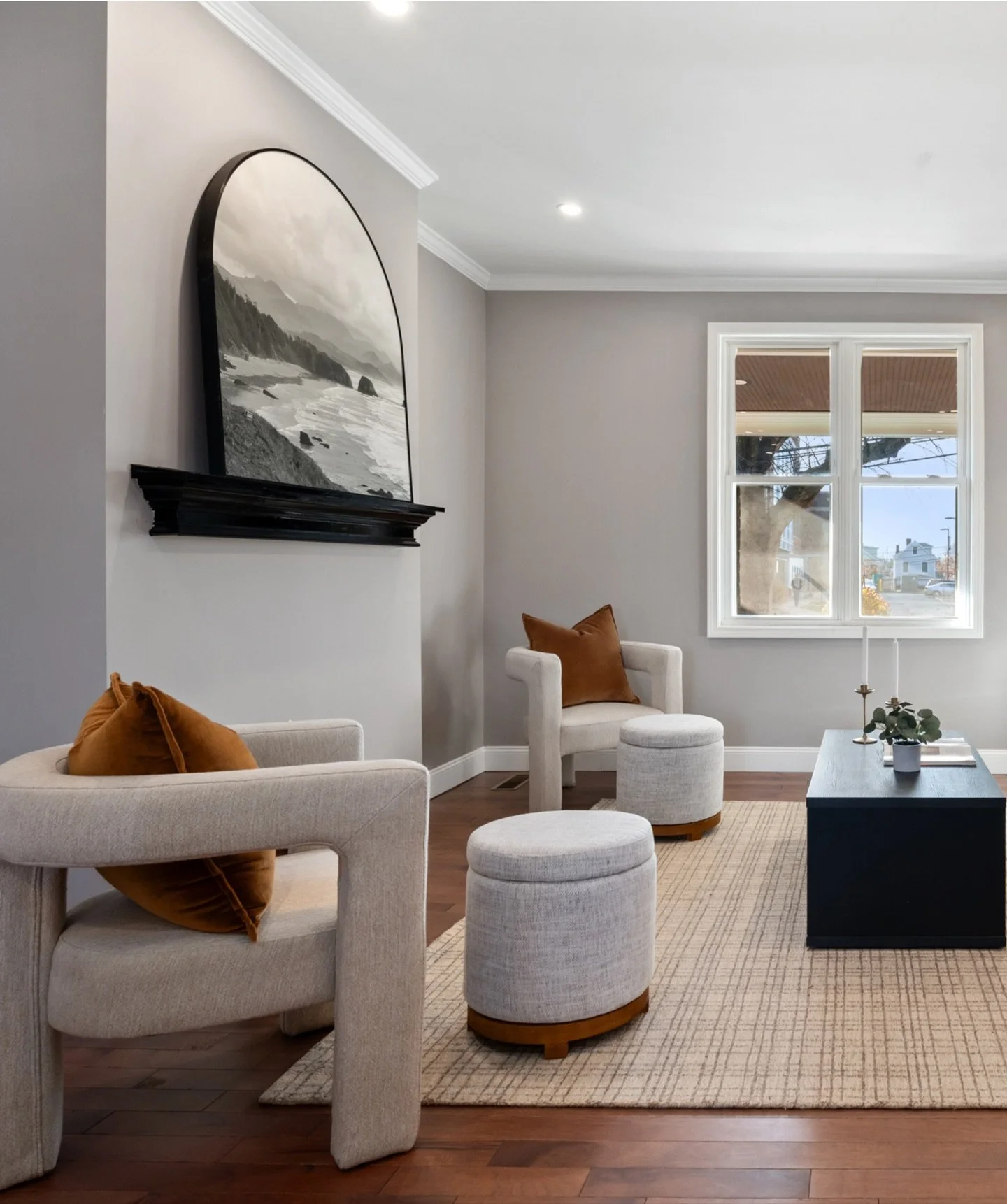 Two new homes, two completely different vibes, both officially on the market.

In Mount Washington: fall in love with a fully reimagined Harwood Street stunner offering 4 bedrooms, 1.5 baths, an open concept layout, designer kitchen, and a backyard s