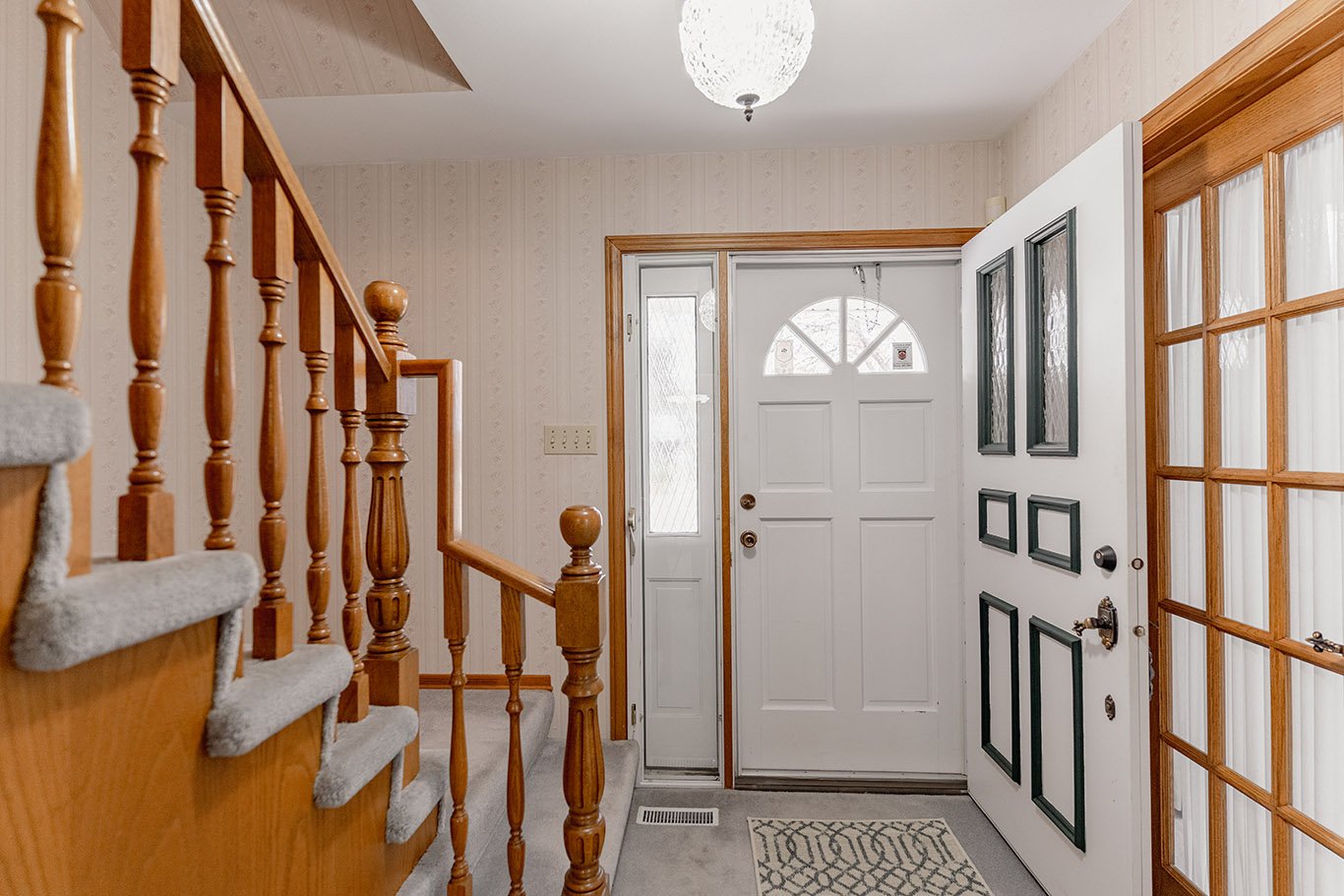 18. 11 Deborah Place.jpg