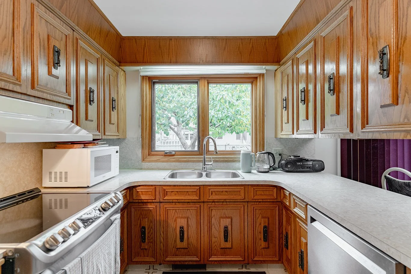 24. 11 Deborah Place.jpg