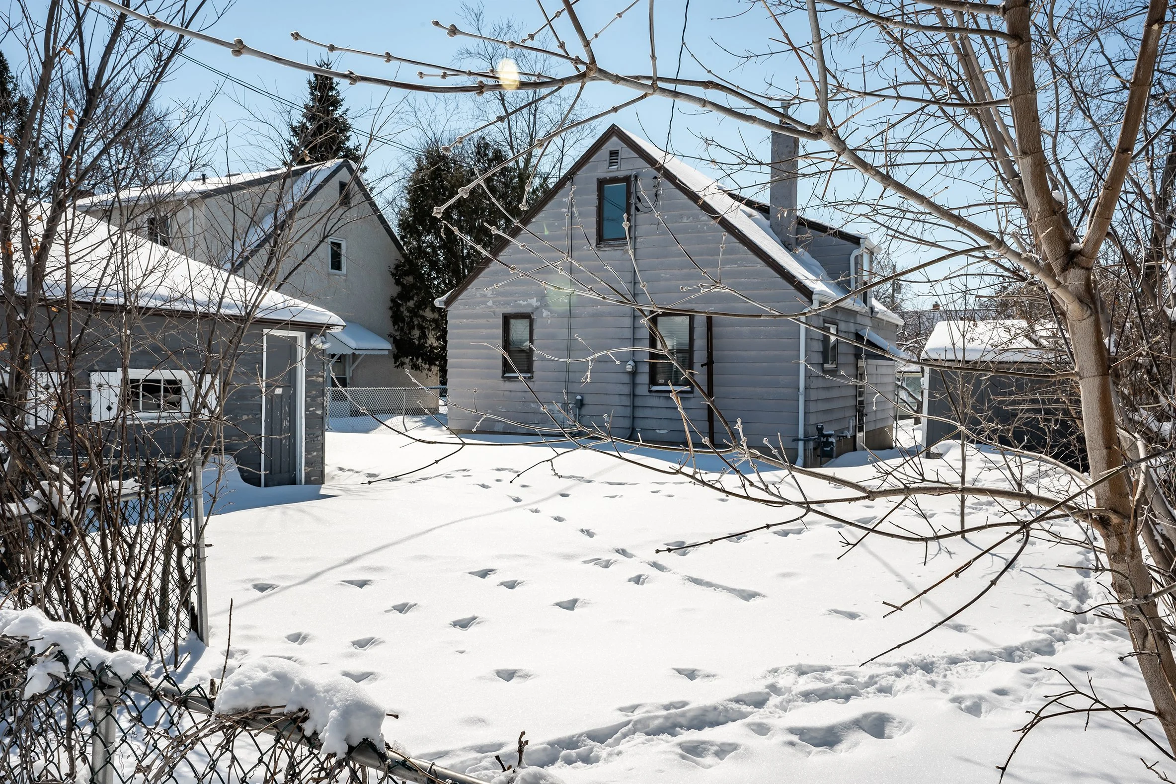 25. 397 Edgewood Street.jpg