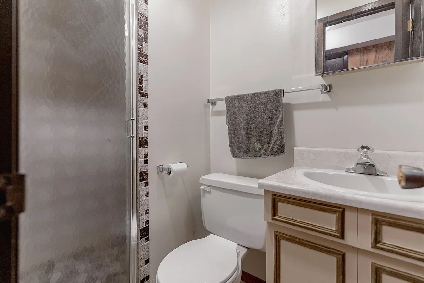 33. 11 Deborah Place.jpg