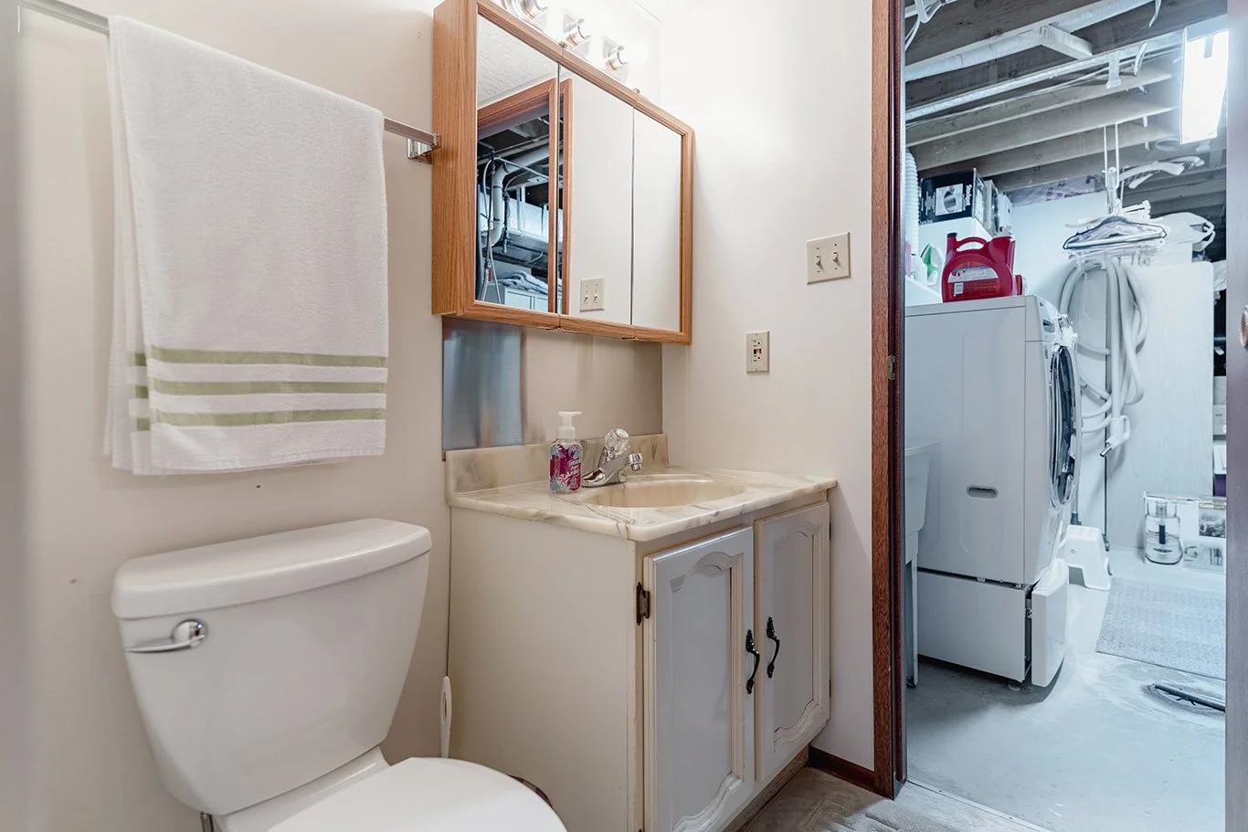 23. 18 Jeffrey Crescent.jpg