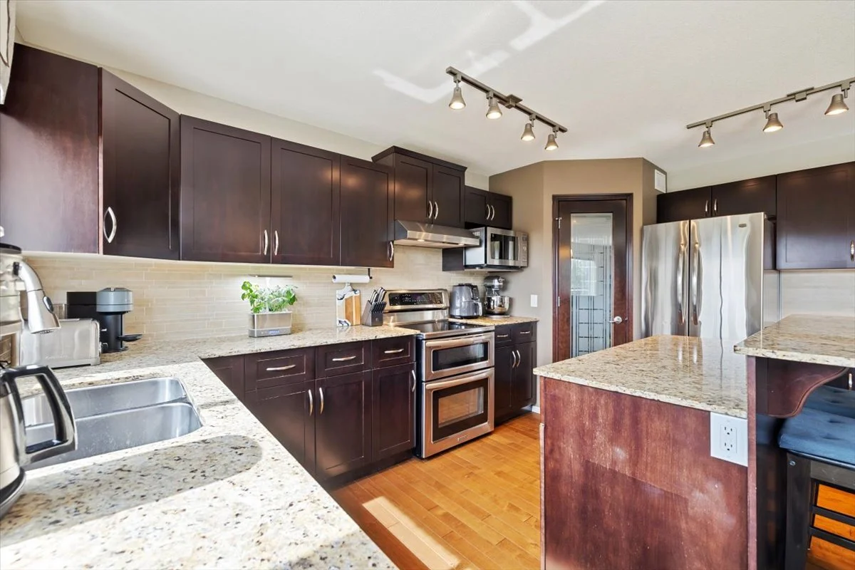 12-46 Sunkist Cove-10.jpg