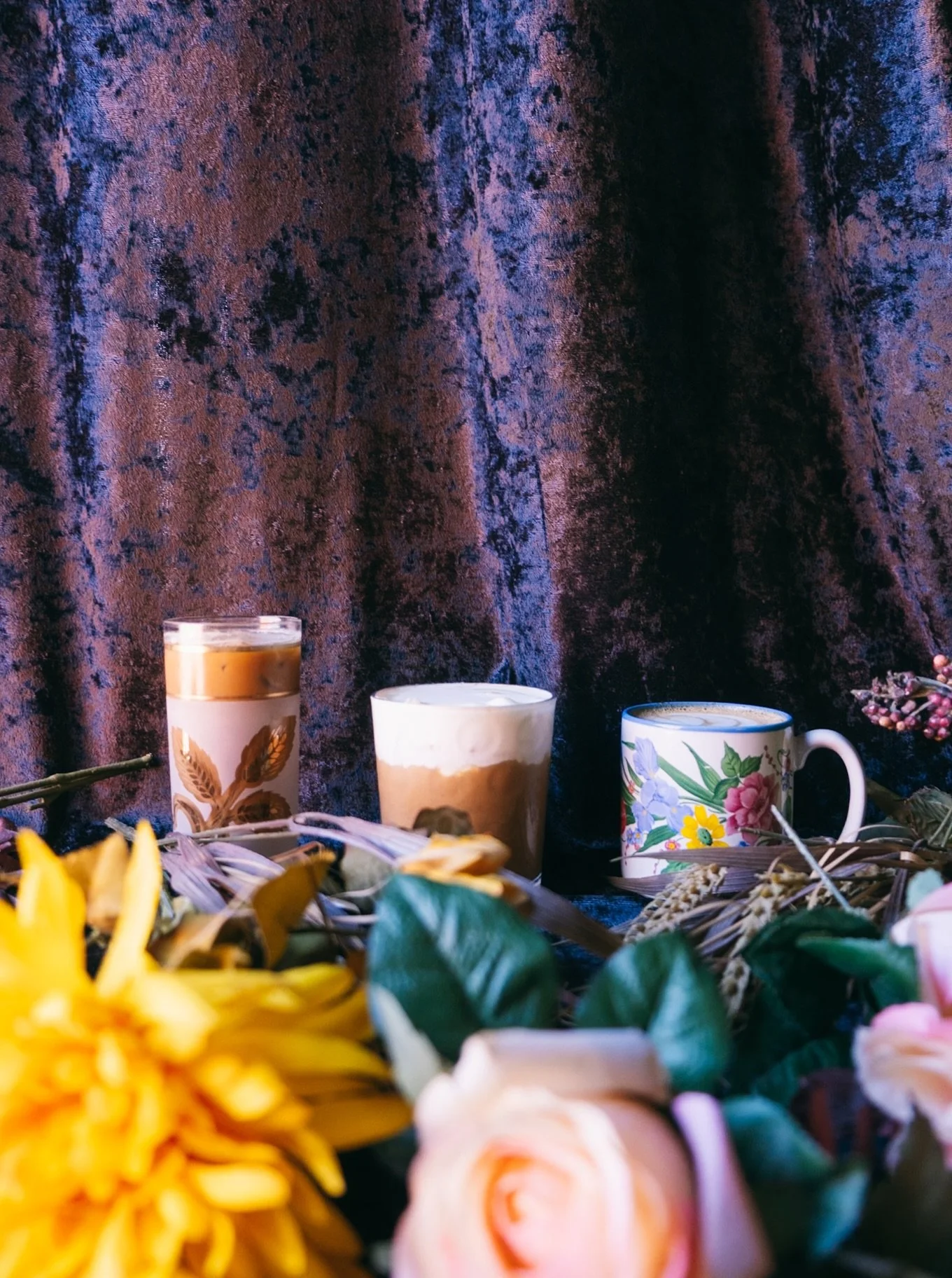 HAPPY FIRST DAY OF AUTUMN 🍂

It&rsquo;s the Fall Equinox, a beautiful day of balance. 12 hours of sunlight and 12 hours of darkness. 

Fall is finally here, and it&rsquo;s also our official release of our pumpkin pie spice latte and matcha 🎃 This w