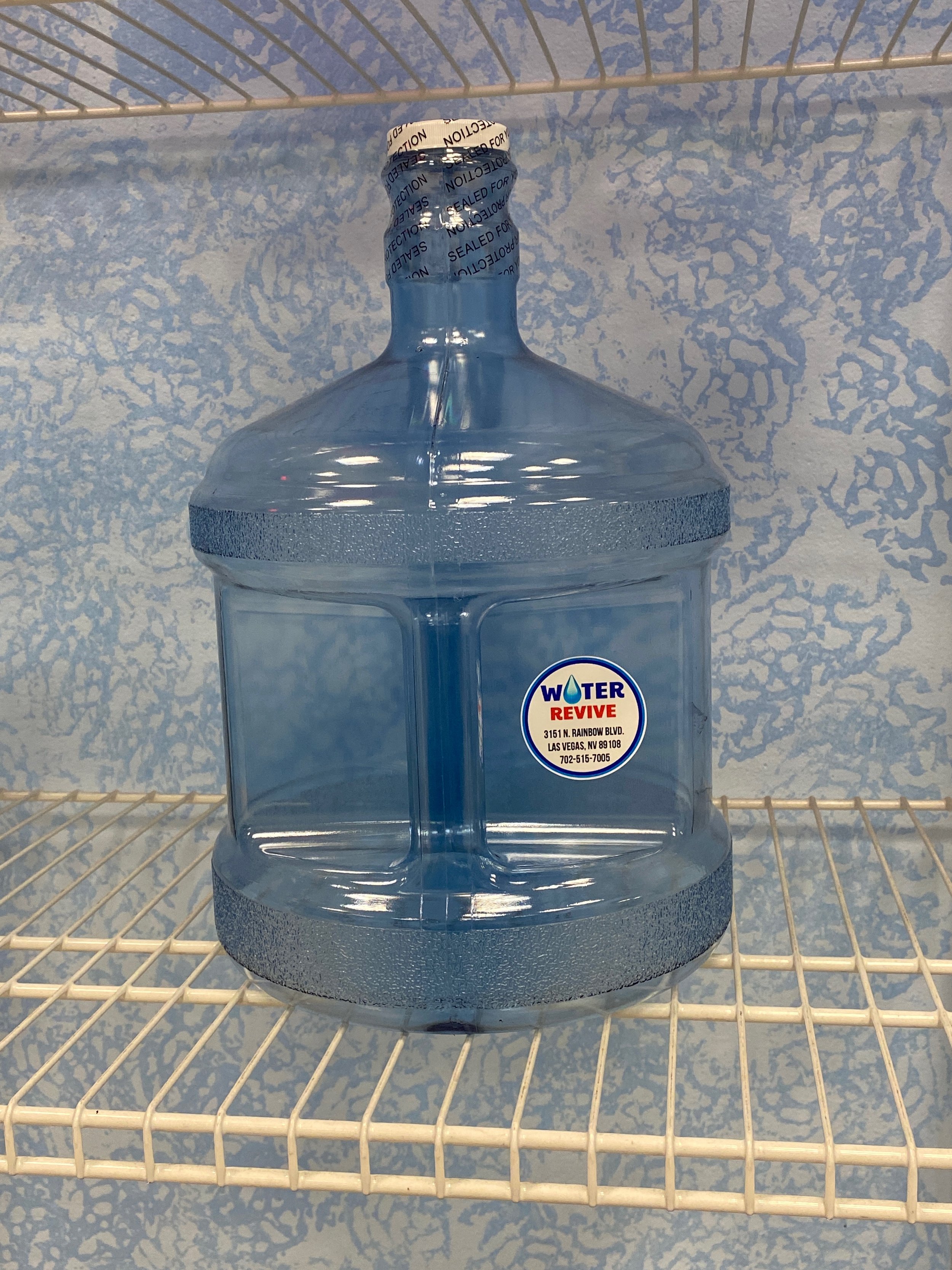 2 Gallon Refrigerator Bottle Drinking Water Dispenser w/ Faucet BPA FREE, Alkaline Water Store In Las Vegas, Water Store
