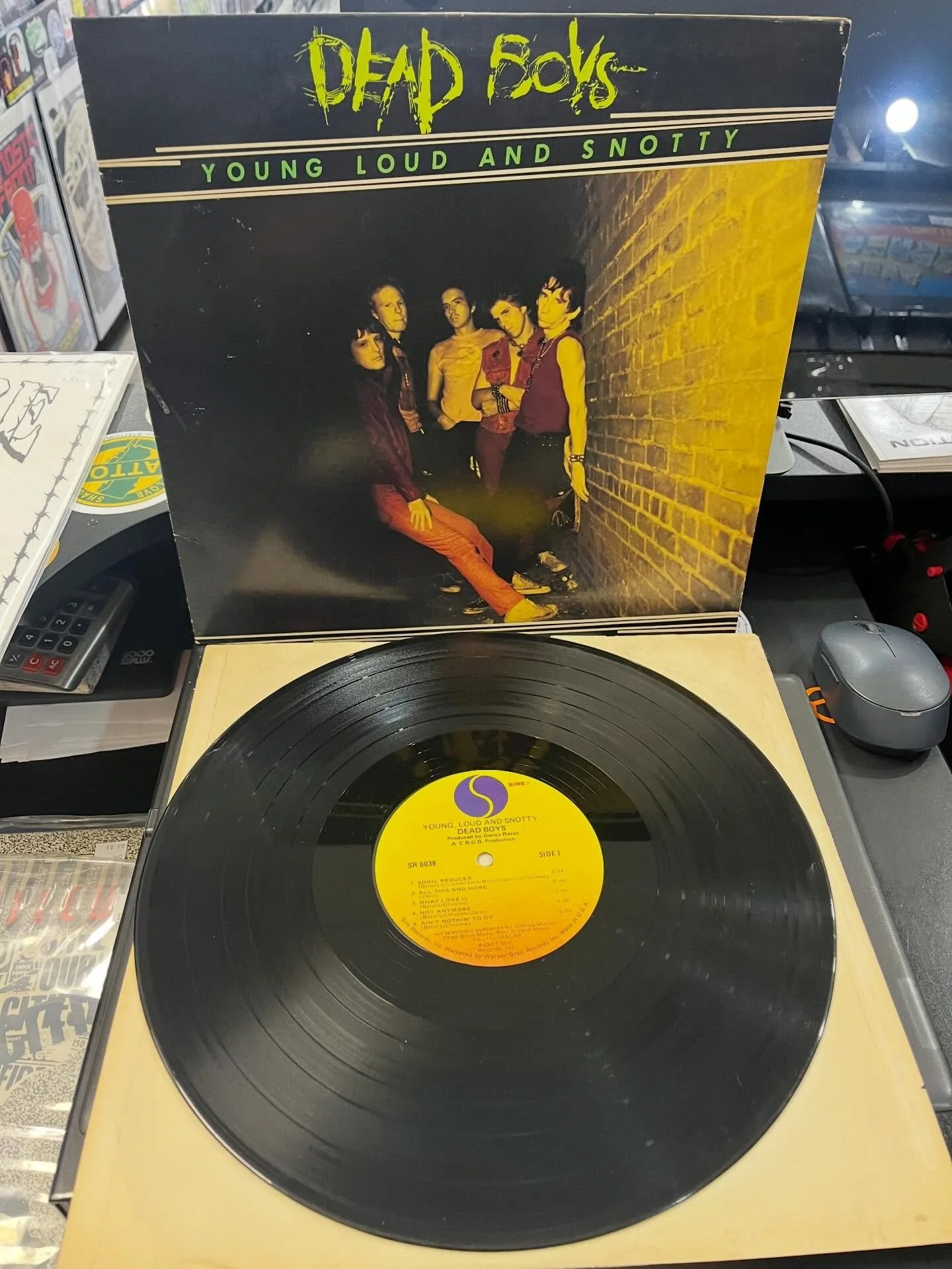 #Vinylrecords #recordshop #njrecordstore #vinyladdictionrecords