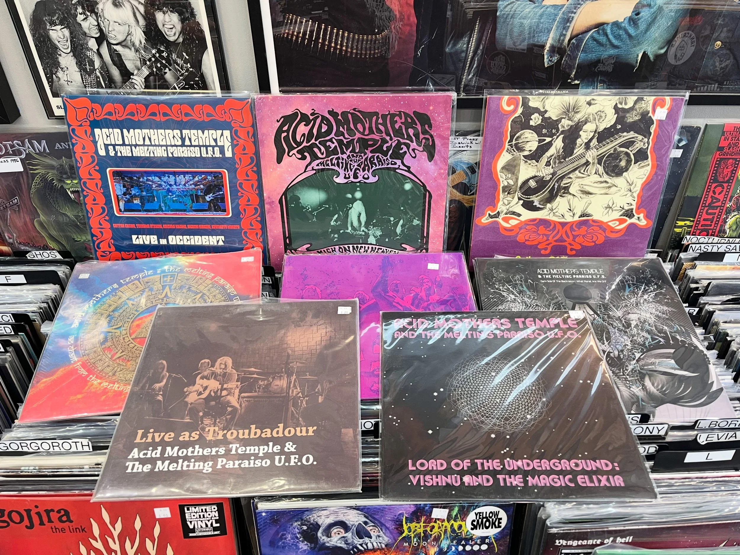 #acidmotherstemple #vinyladdictionrecords
@acidmotherstempleofficial