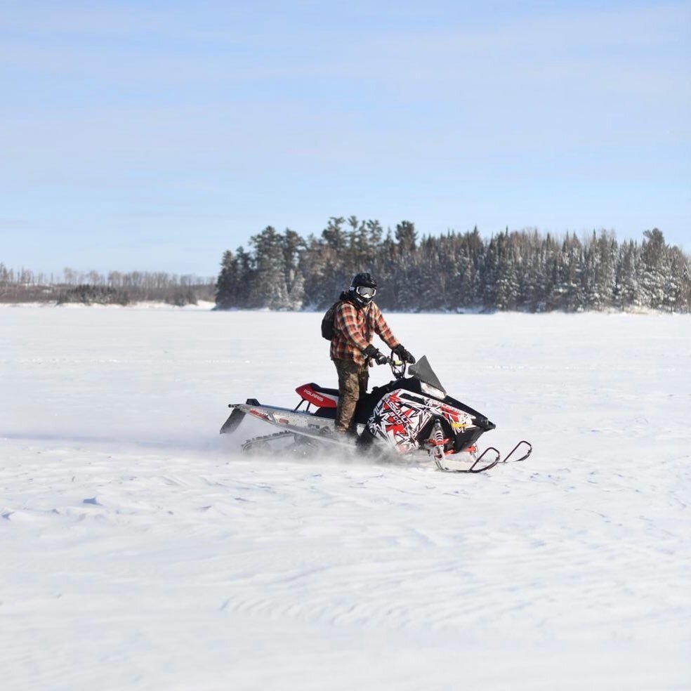 This wicked Polaris Assault is now available to rent! If you&rsquo;re planning your next trip to LOTW or Kenora a Snow-machine is a must have! Whether you&rsquo;re going on a Fishing expedition, family getaway or just want to explore some back countr