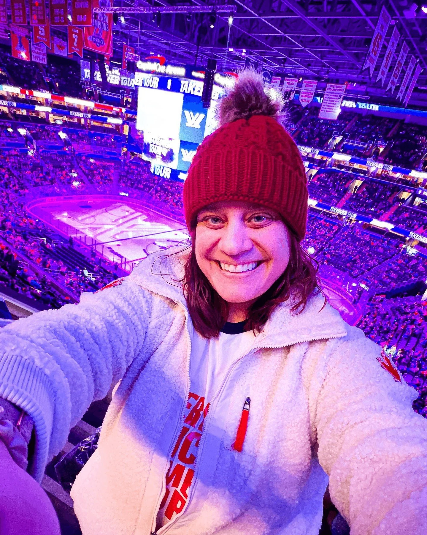 No one watches women's sports.

Is lie. Liar told you that. 

I took a break from the cottage to go to the PWHL on Tour stop in DC on Sunday and had the absolute best times. The vibes were immaculate, the signs were creative and hilarious, and the ga