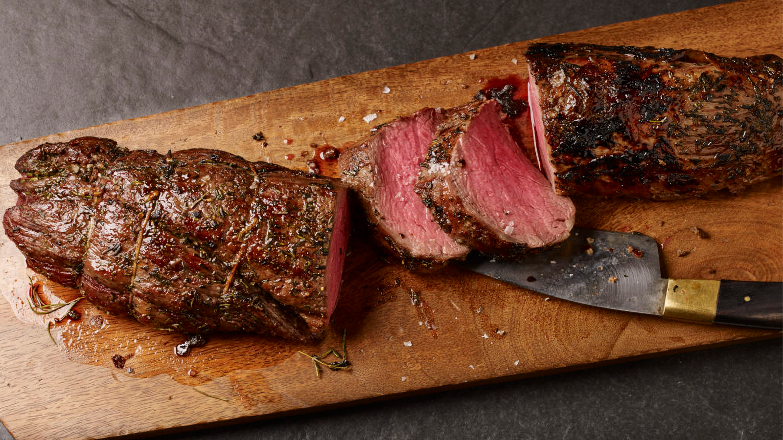 Instructions on How to Cook a Chateaubriand (Beef Tenderloin Roast)